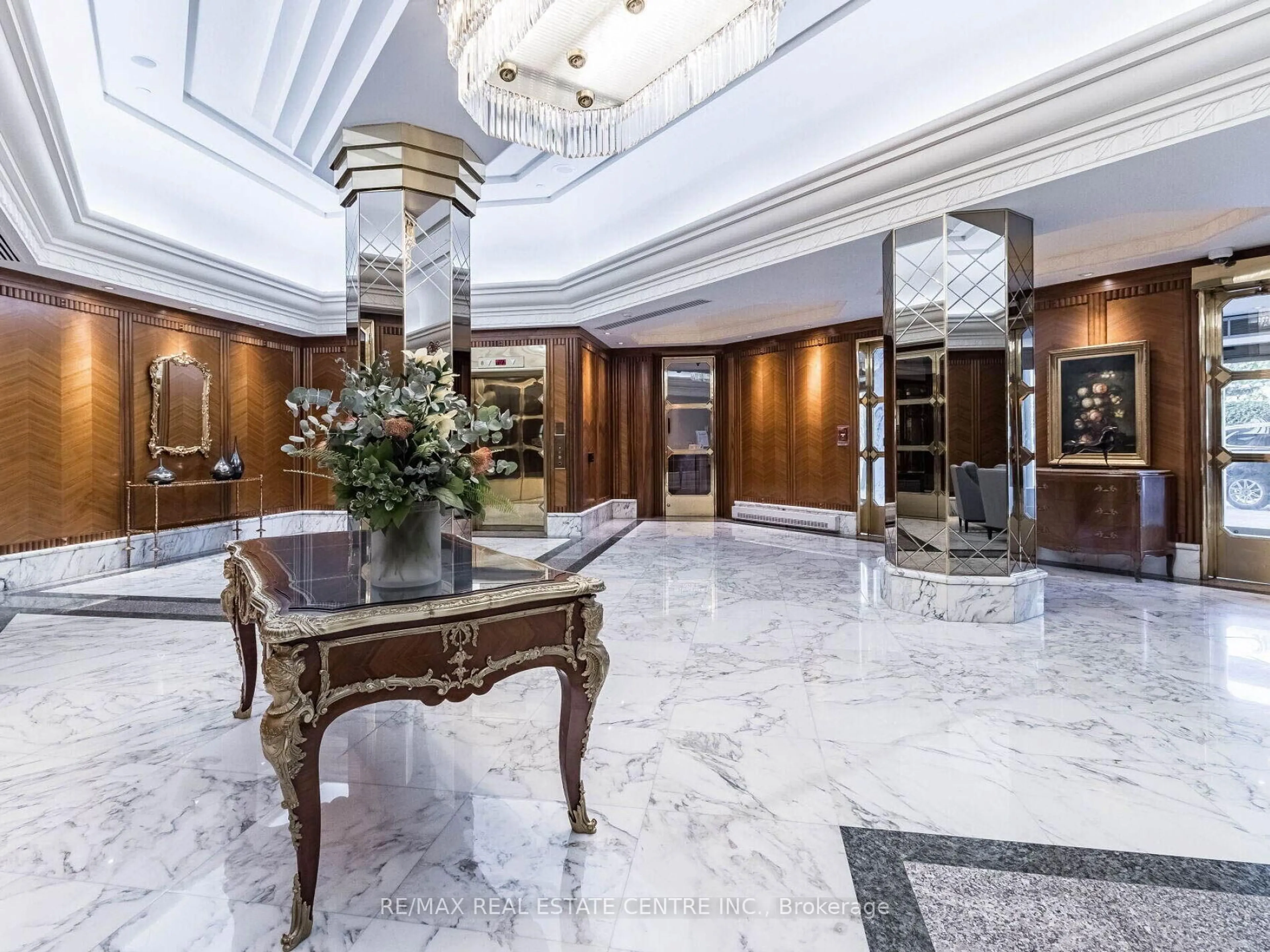 Lobby for 1 Palace Pier Crt #2407, Toronto Ontario M8V 3W9