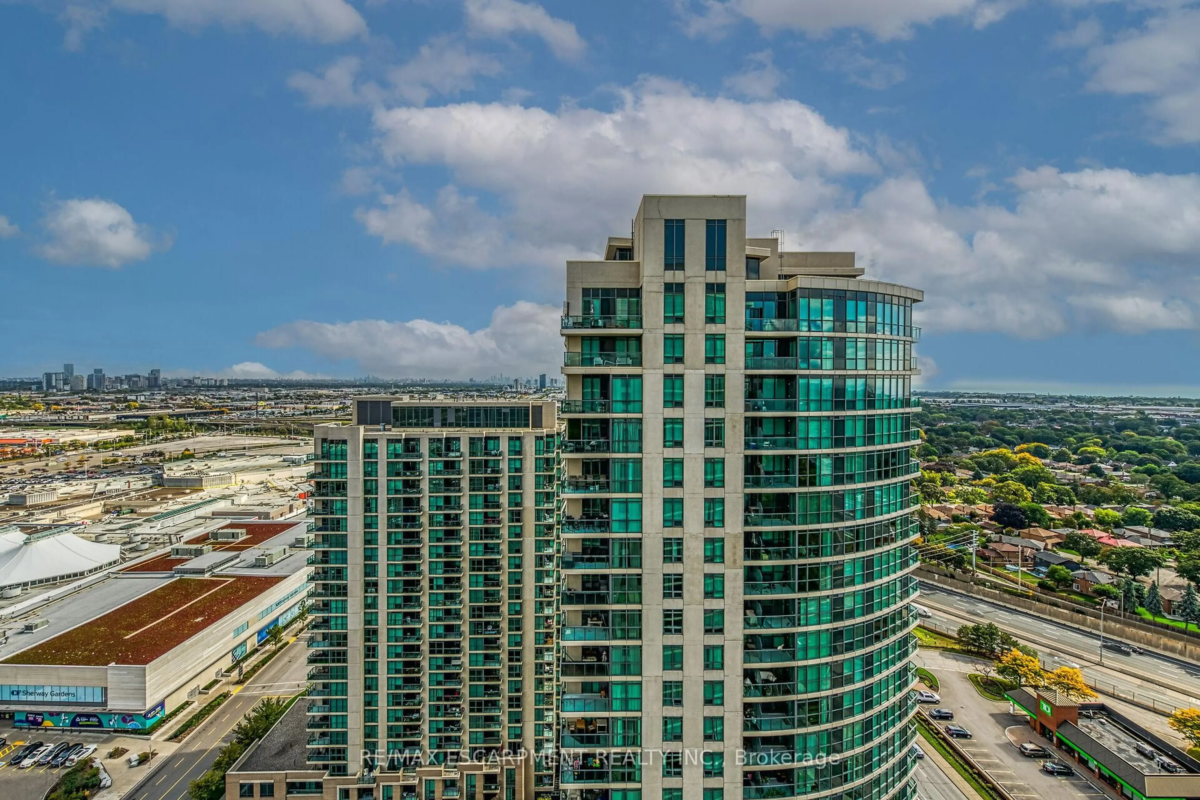 A pic from outside/outdoor area/front of a property/back of a property/a pic from drone, city buildings view from balcony for 225 Sherway Gardens Rd #2905, Toronto Ontario M9C 0A3