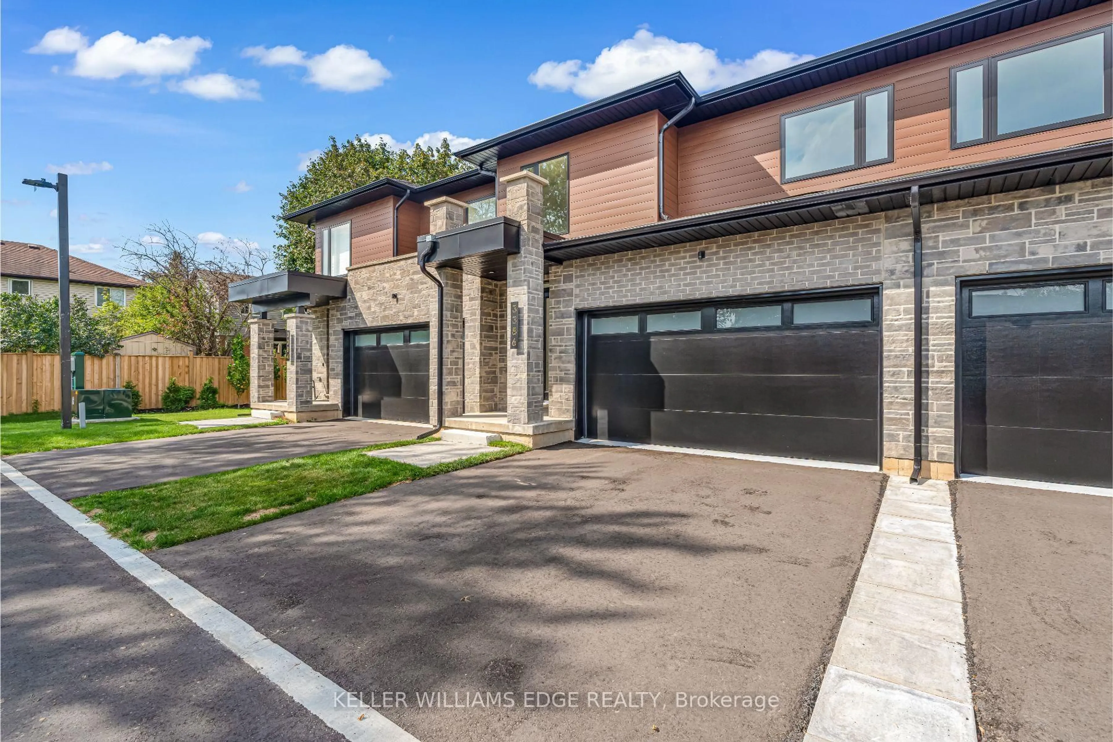 Home with brick exterior material, street for 2154 Walkers Line #8, Burlington Ontario L7M 3R9