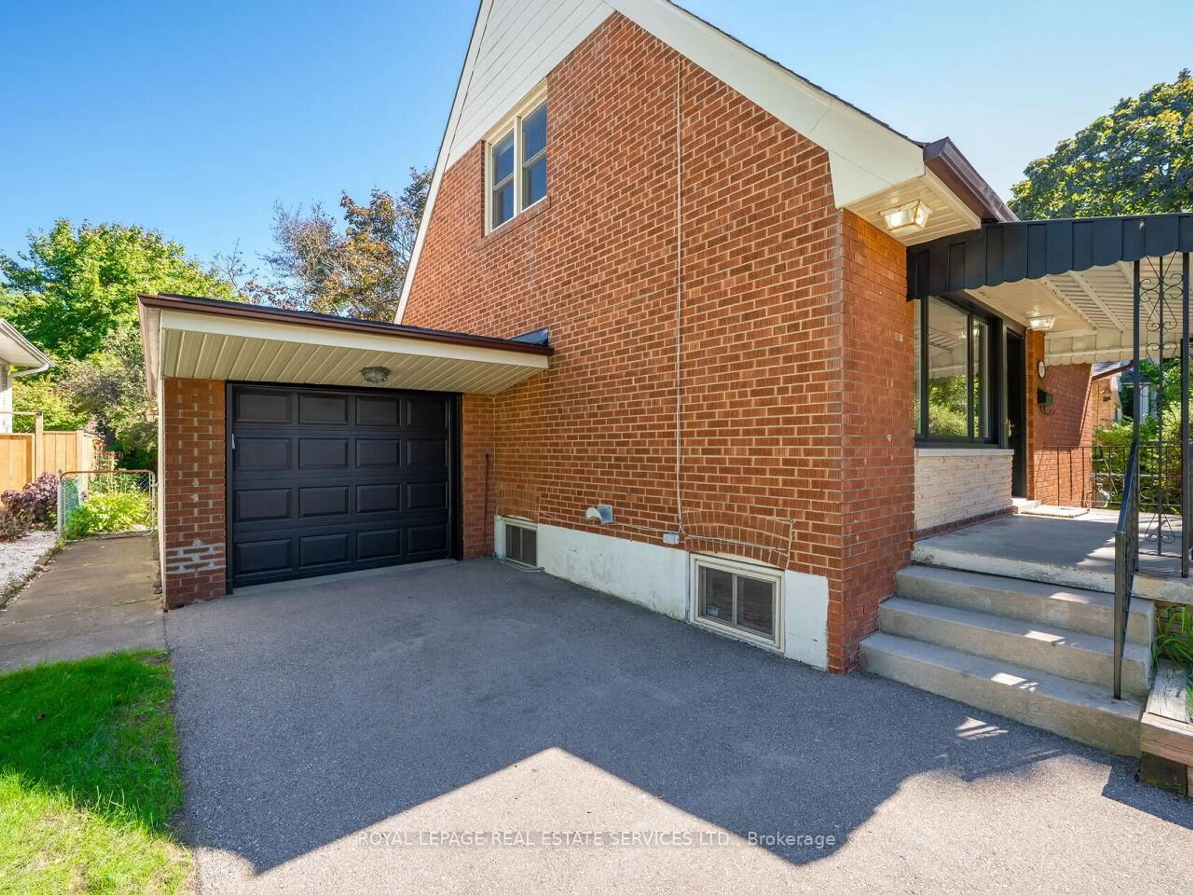 Home with brick exterior material, street for 1037 Kipling Ave, Toronto Ontario M9B 3L7