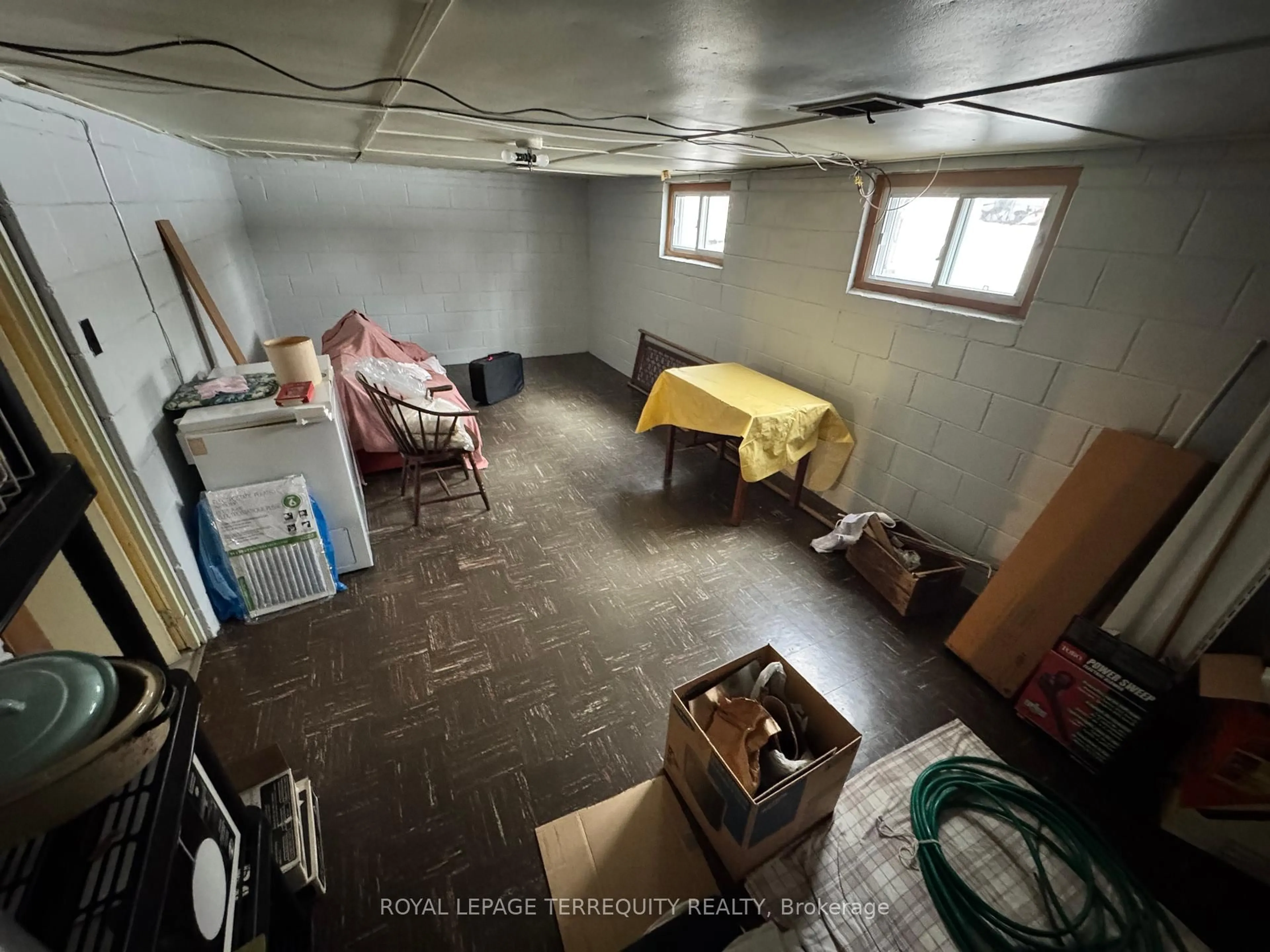 A pic of a room for 10 Restever Gate, Toronto Ontario M9W 4B9