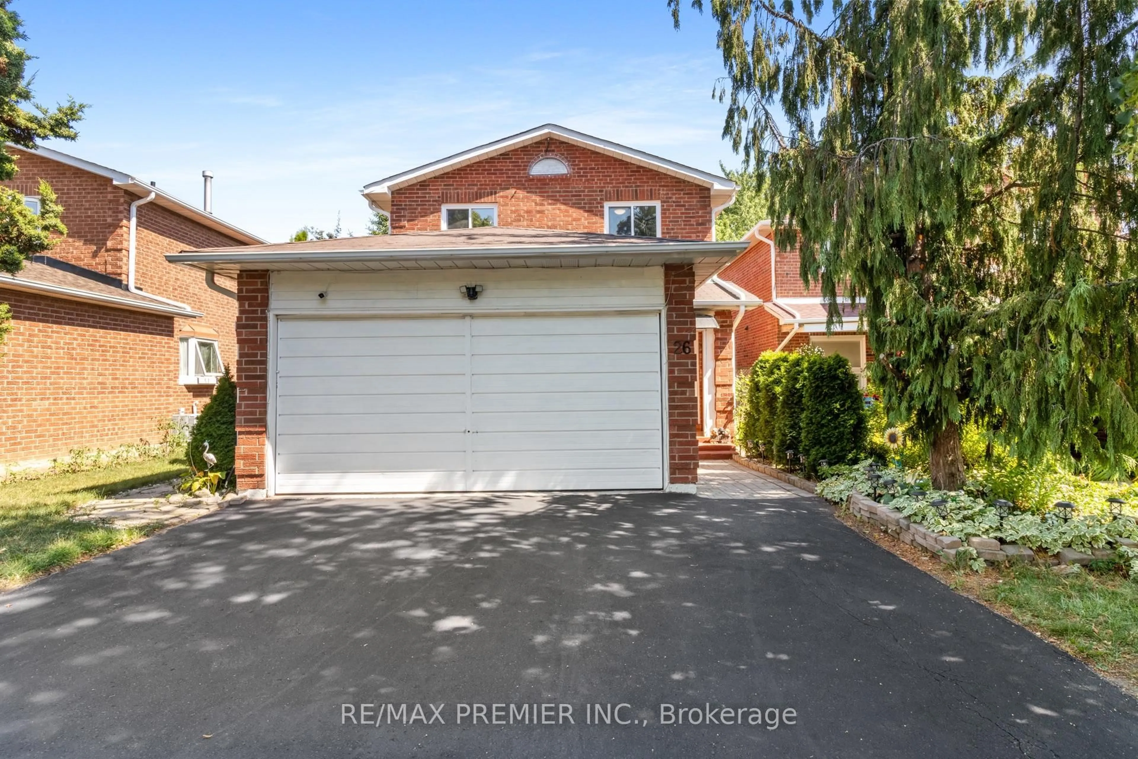 Unknown for 26 Ecclestone Dr, Brampton Ontario L6X 3N7
