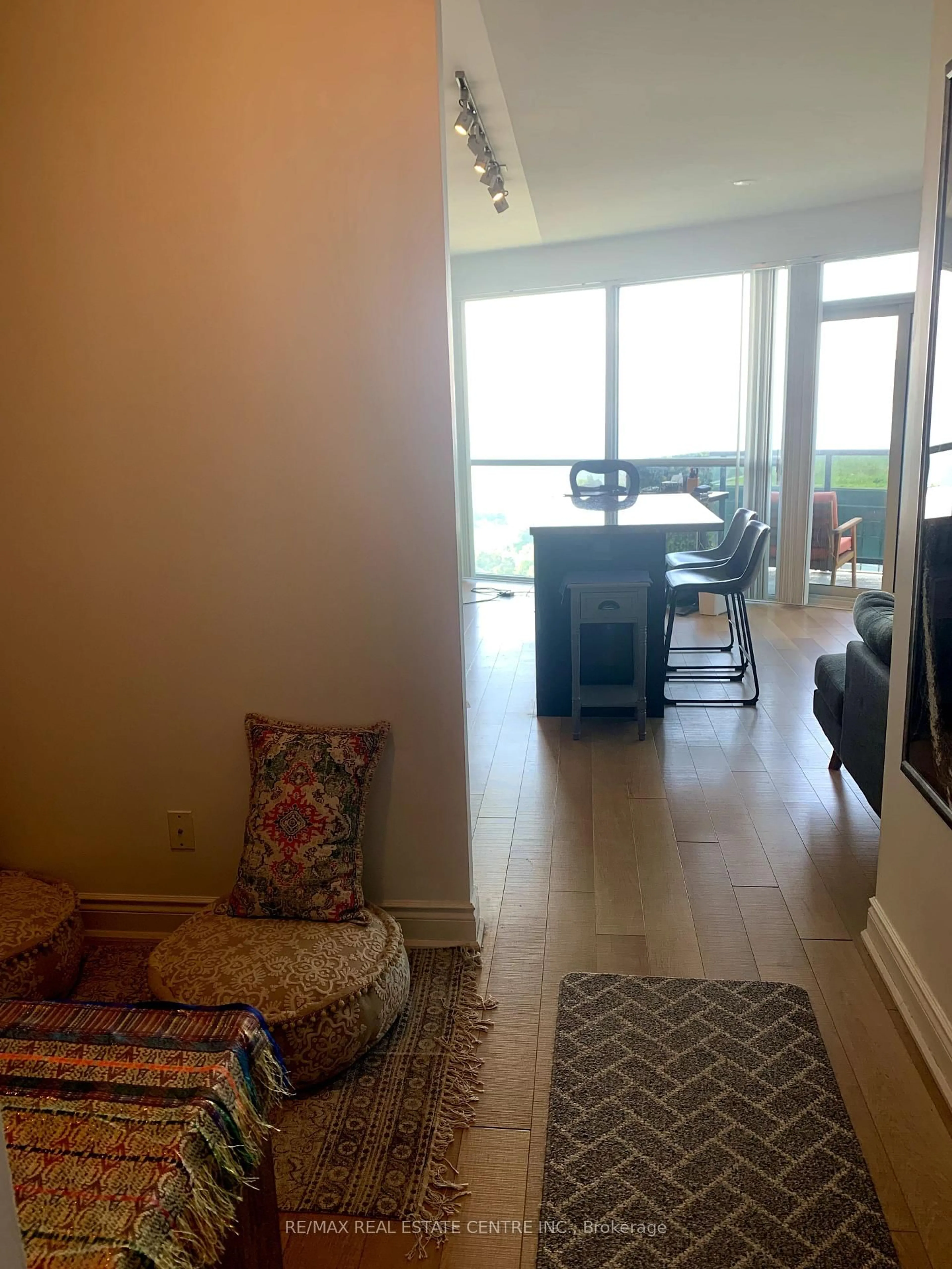A pic of a room for 80 Marine Parade Dr #1906, Toronto Ontario M8V 0A3