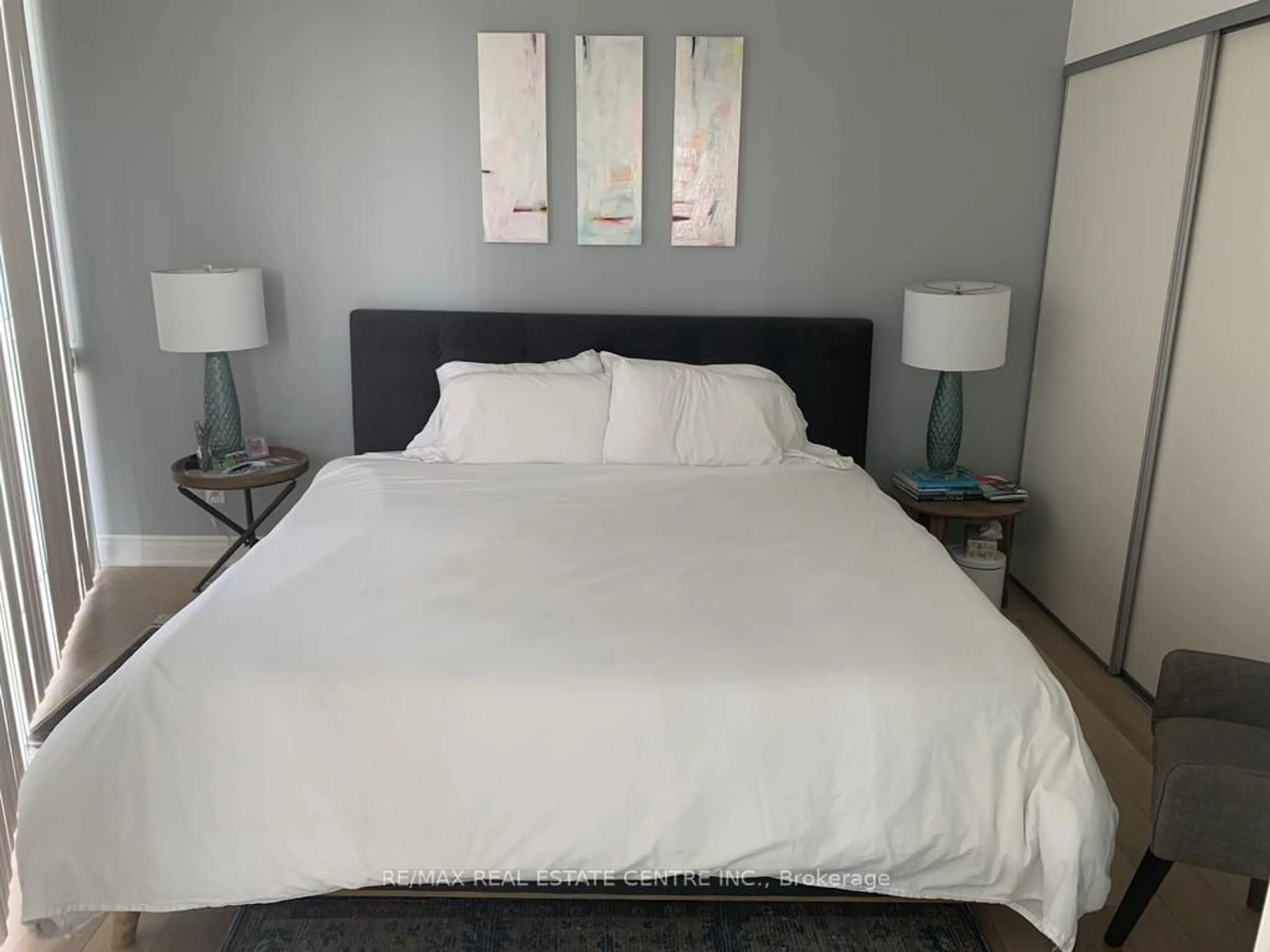 Bedroom with bed, unknown for 80 Marine Parade Dr #1906, Toronto Ontario M8V 0A3