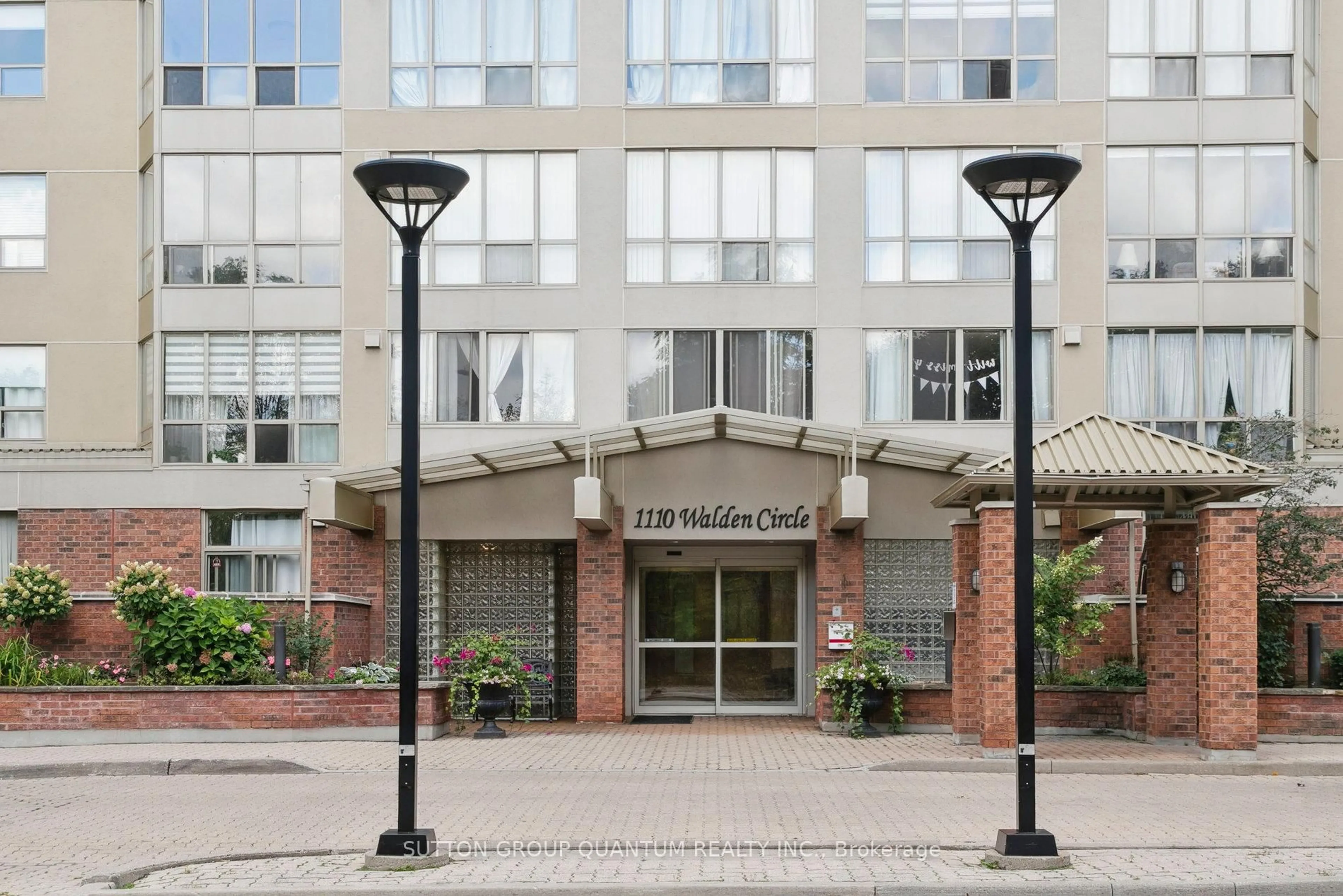 Unknown for 1110 WALDEN Circ #611, Mississauga Ontario L5J 4R3