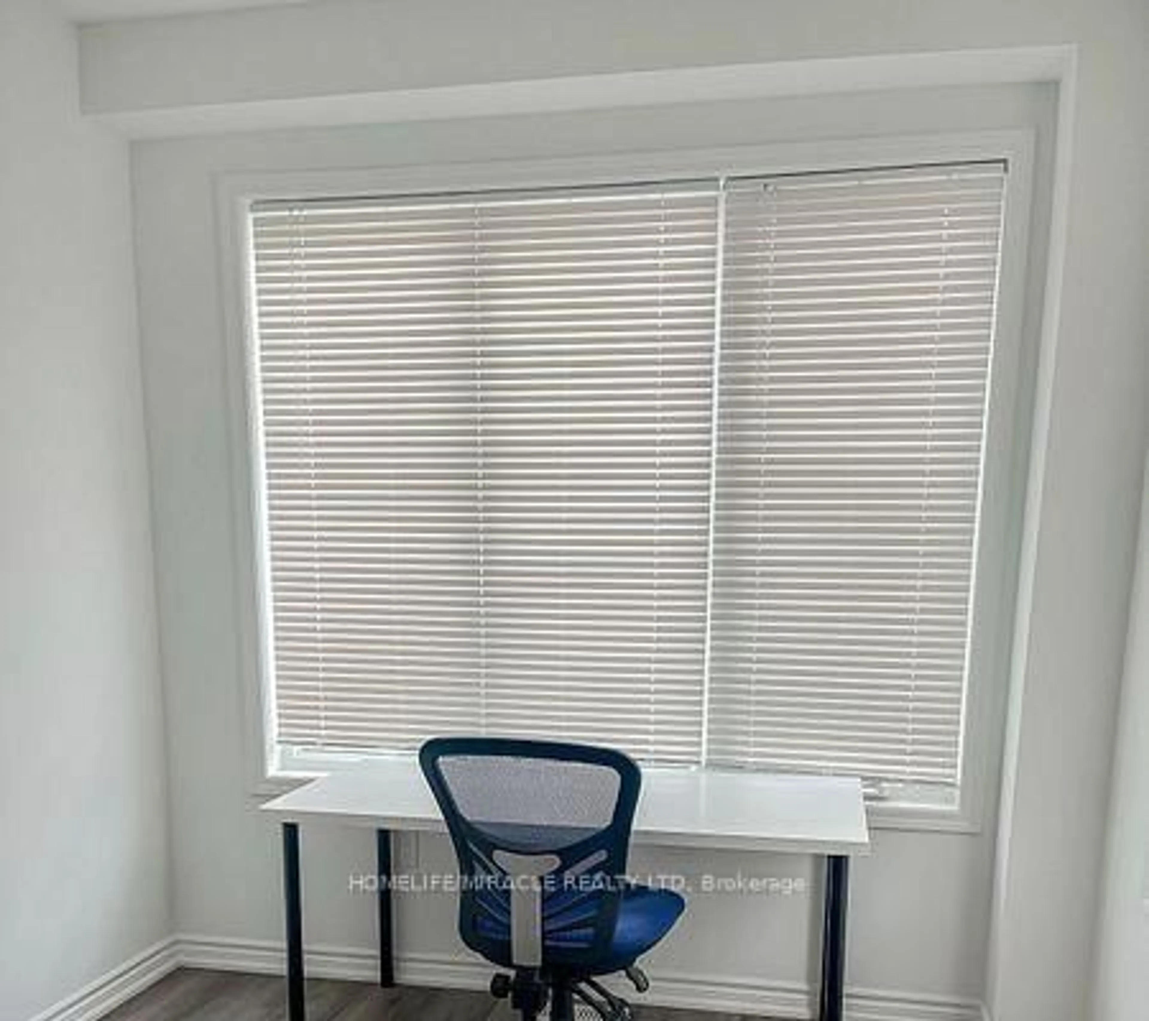 A pic of a room for 1270 Redbud Garden, Milton Ontario L9E 1R8
