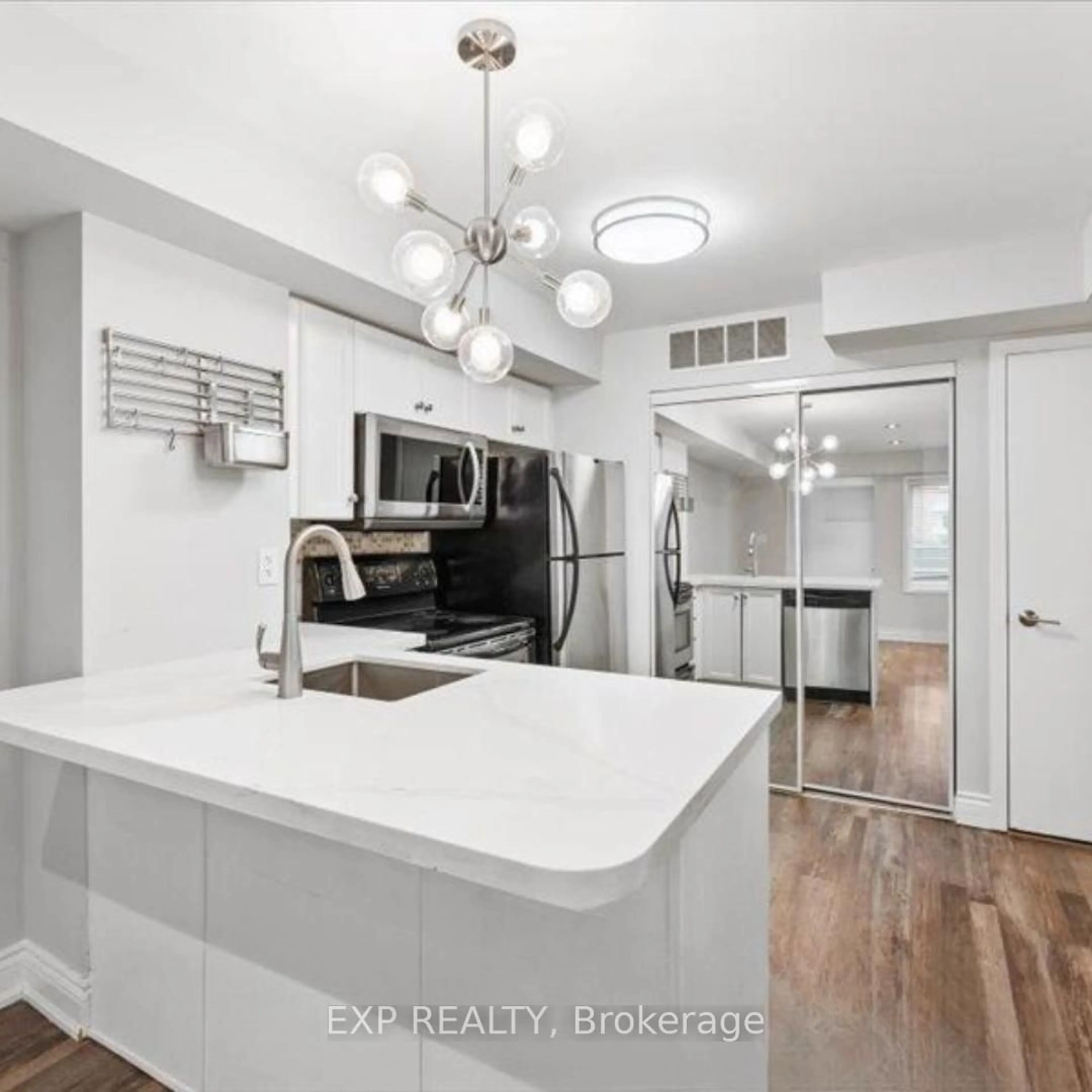 Open concept kitchen, unknown for 10 Laidlaw St #Th725, Toronto Ontario M6K 1X2
