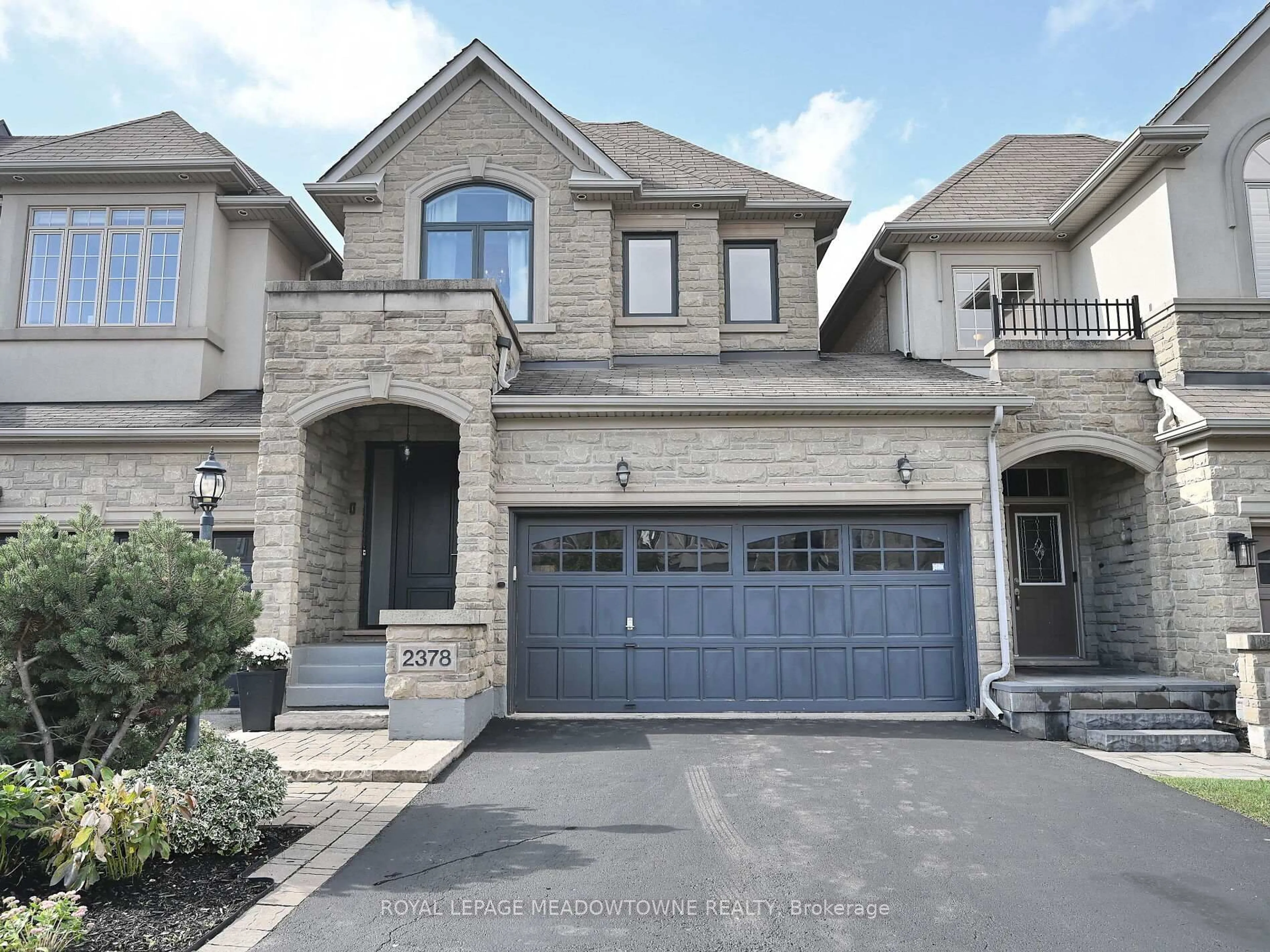 Home with brick exterior material, street for 2378 Wasaga Dr, Oakville Ontario L6H 0B7