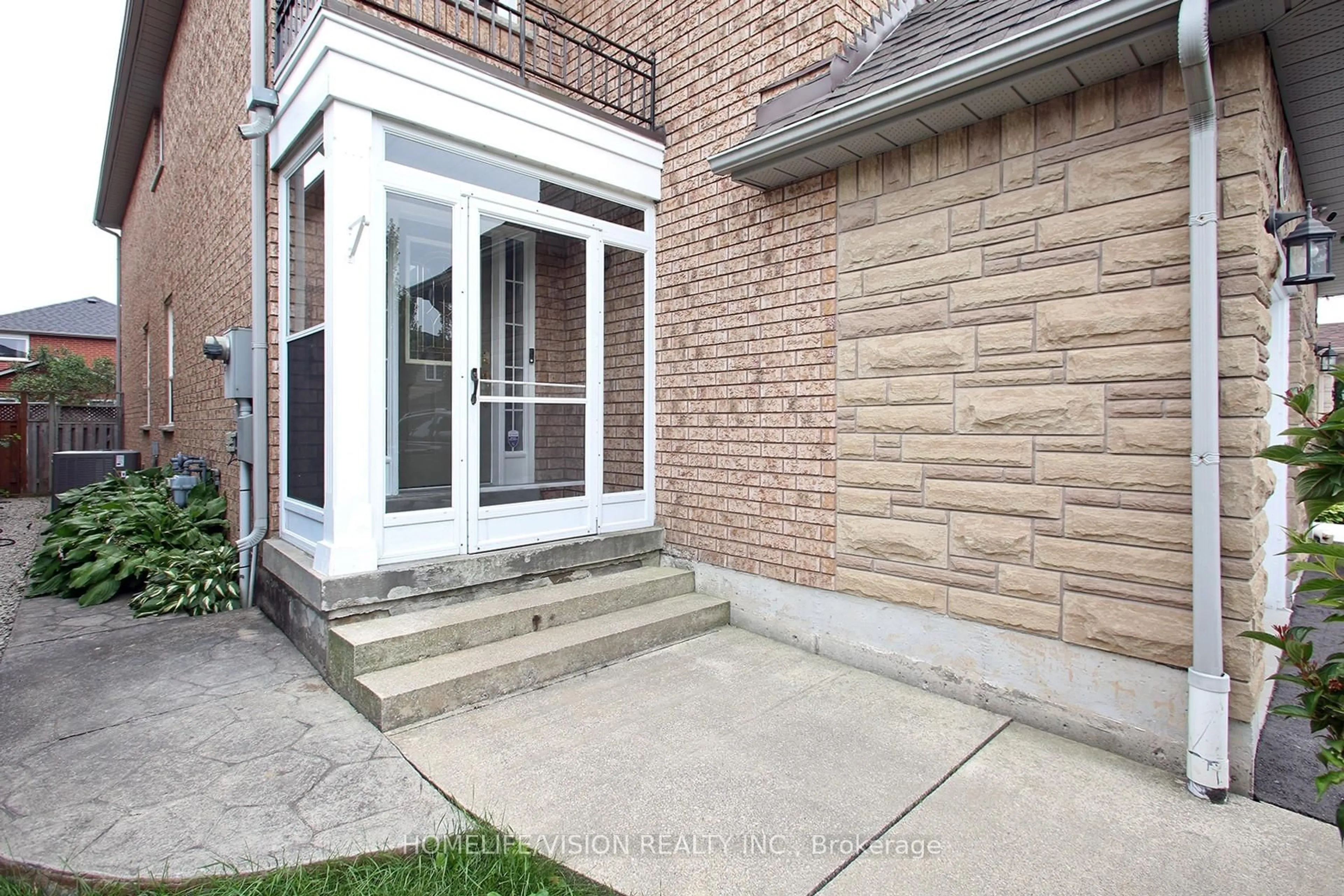 Home with brick exterior material, street for 3810 Foxborough Tr, Mississauga Ontario L5N 7W4
