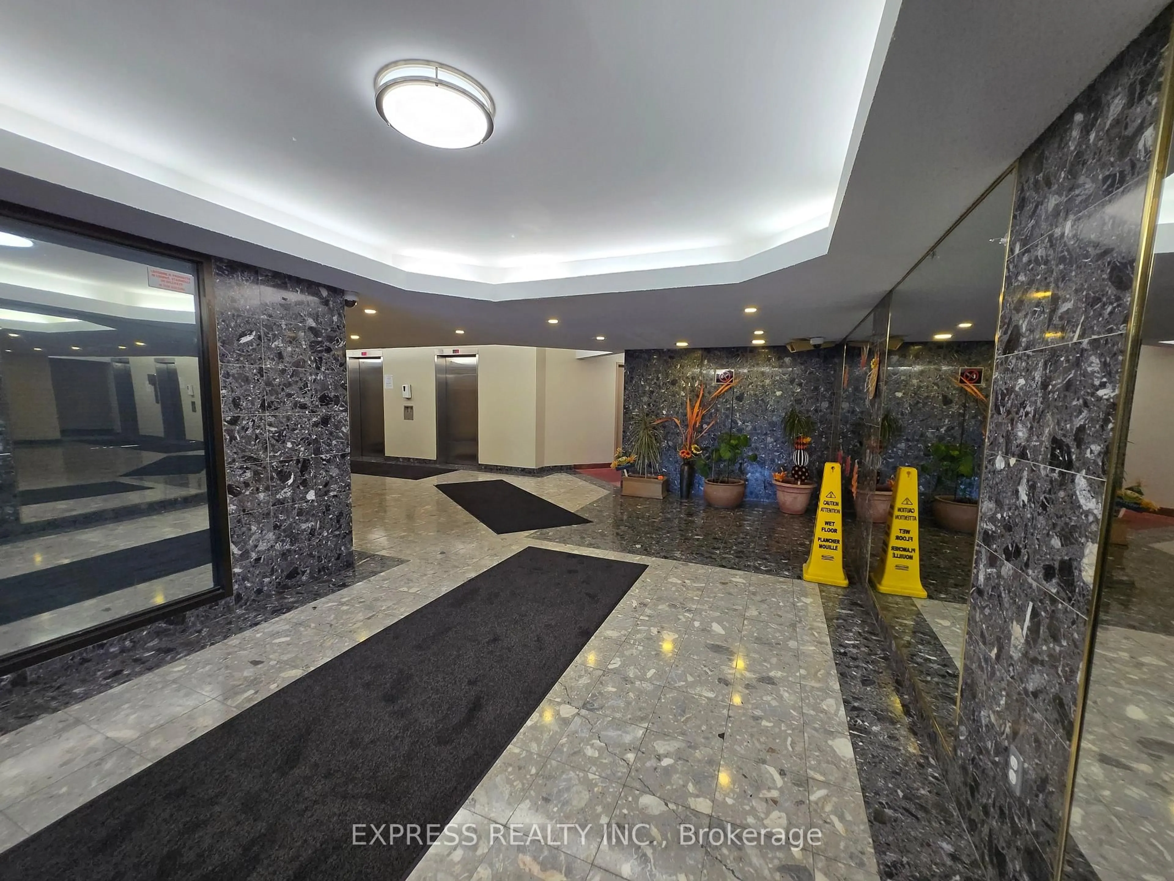 Lobby for 238 Albion Rd #1202, Toronto Ontario M9A 3P5