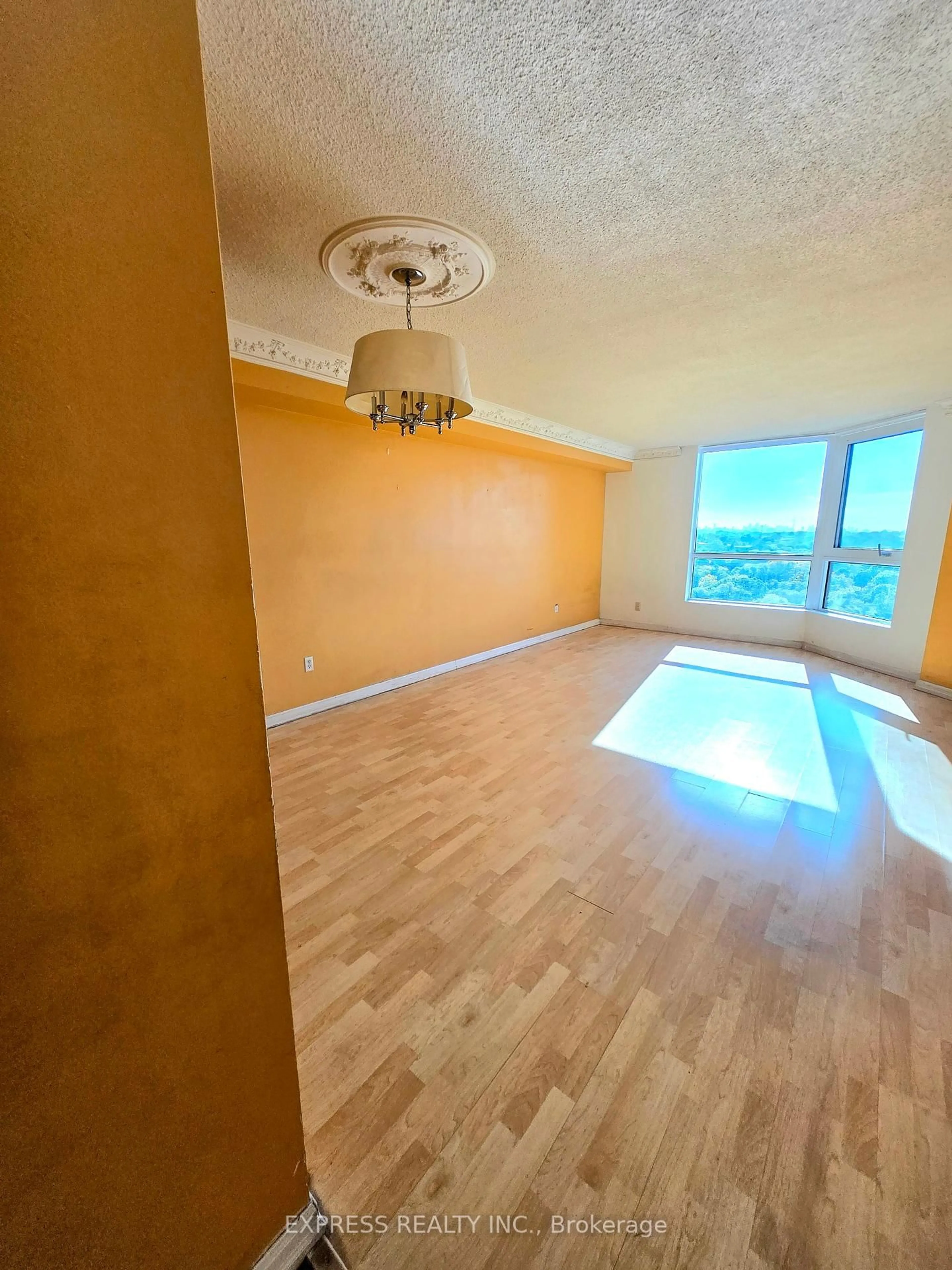 A pic of a room for 238 Albion Rd #1202, Toronto Ontario M9A 3P5