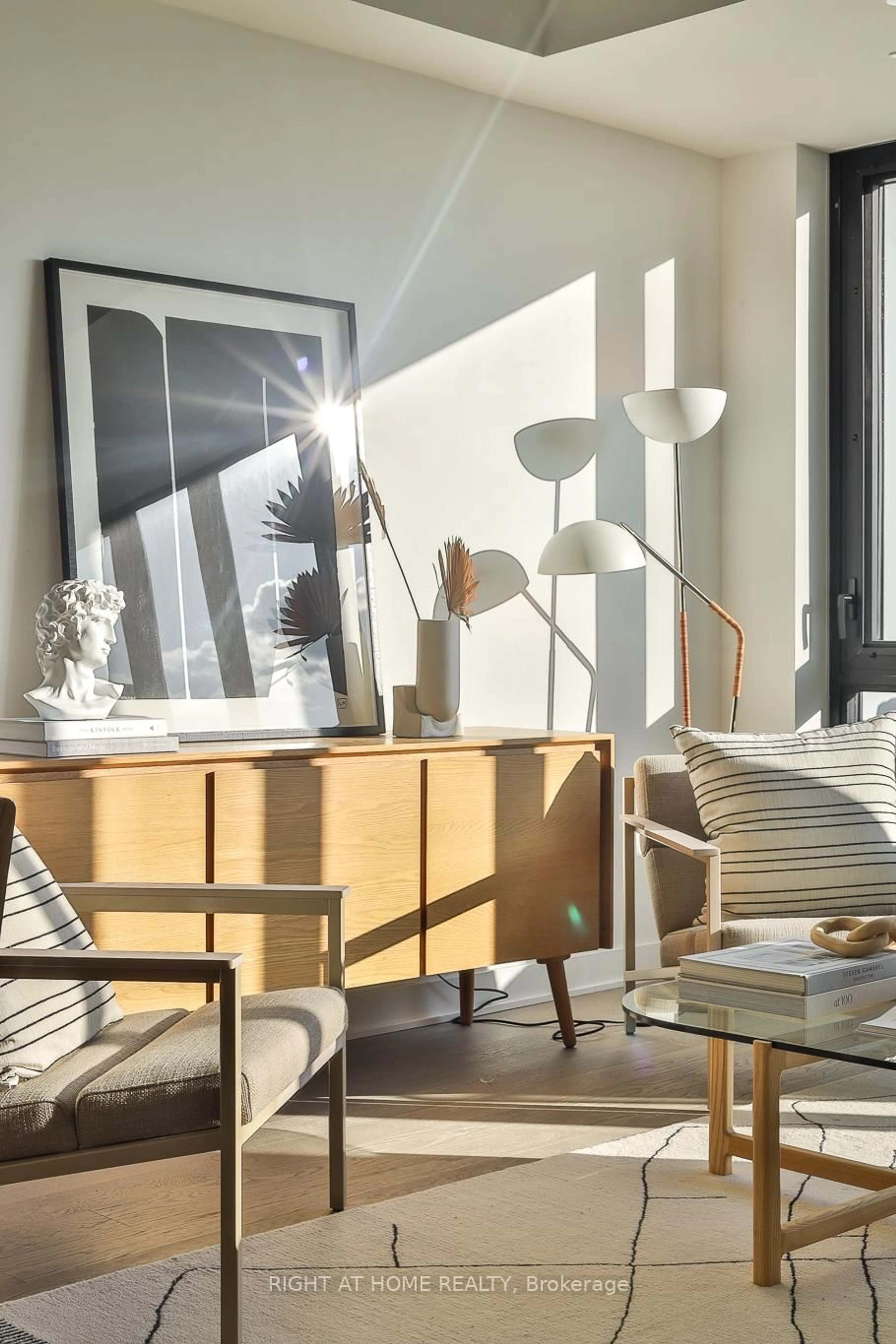 Living room with furniture, unknown for 2720 Dundas St #607, Toronto Ontario M6P 1Y2