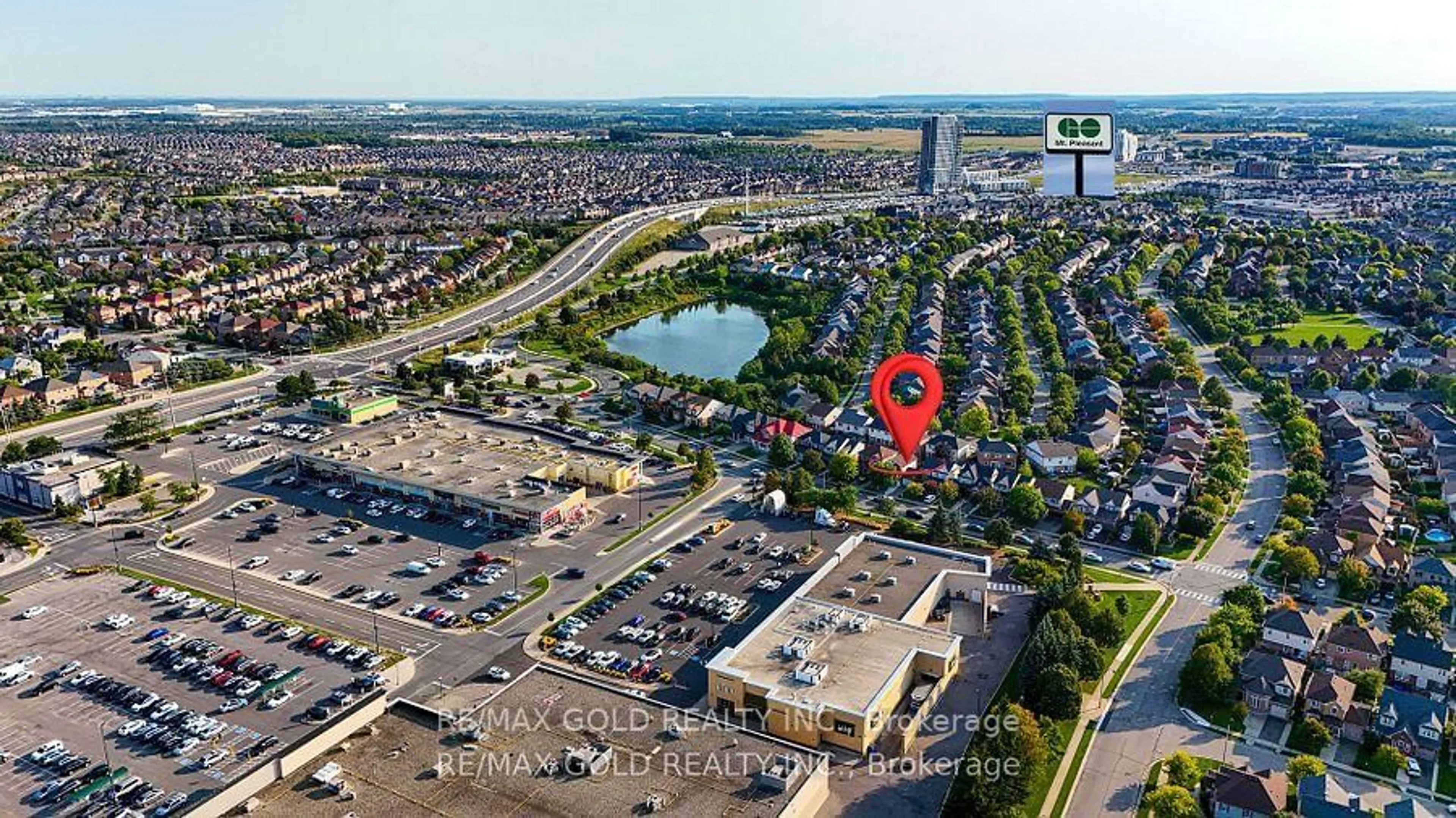 A pic from outside/outdoor area/front of a property/back of a property/a pic from drone, street for 30 Worthington Ave, Brampton Ontario L7A 1M9