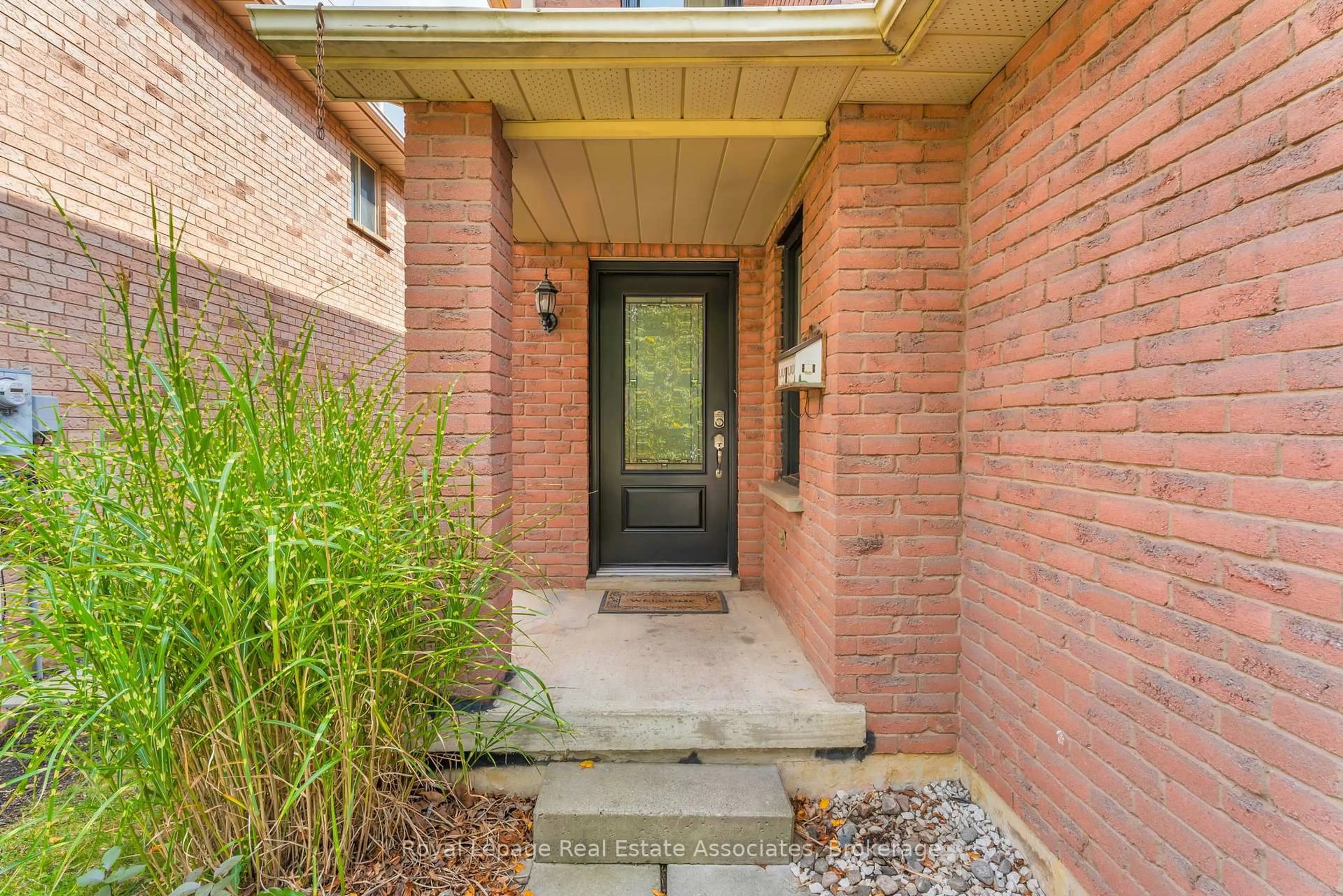 Unknown for 59 Cheviot Cres, Brampton Ontario L6Z 4G8