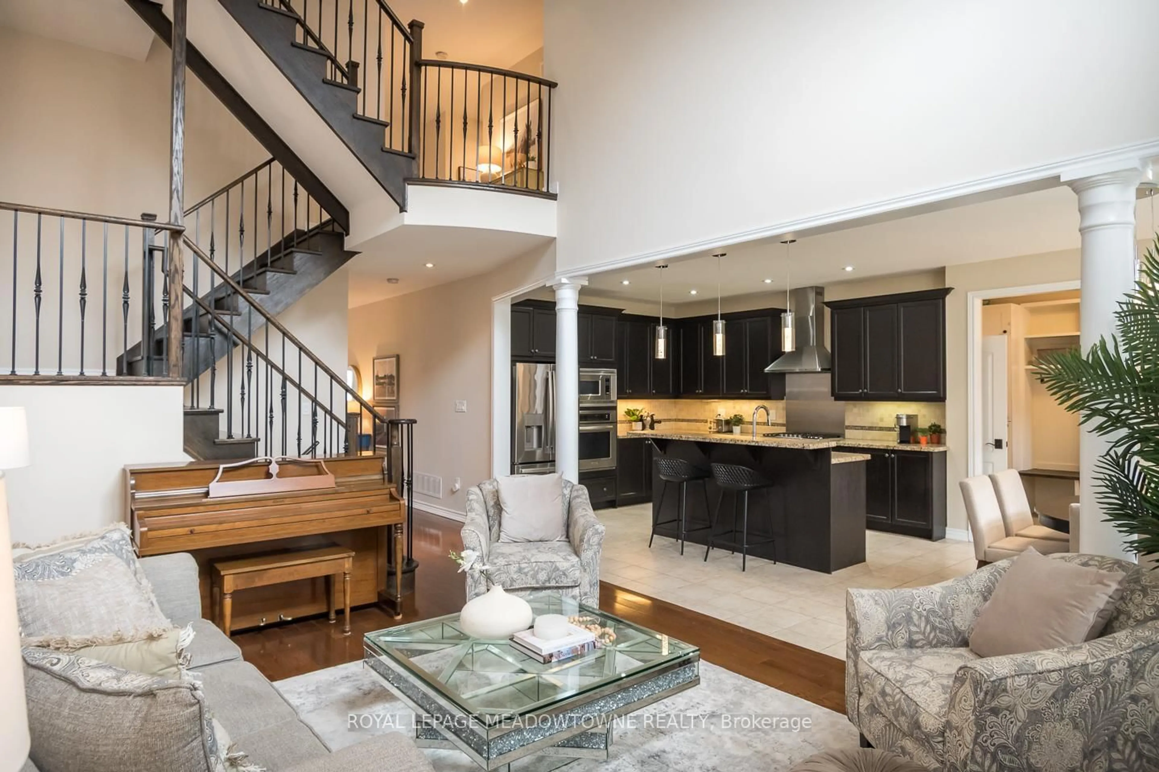 Open concept kitchen, unknown for 476 Laundon Terr, Milton Ontario L9T 7X9