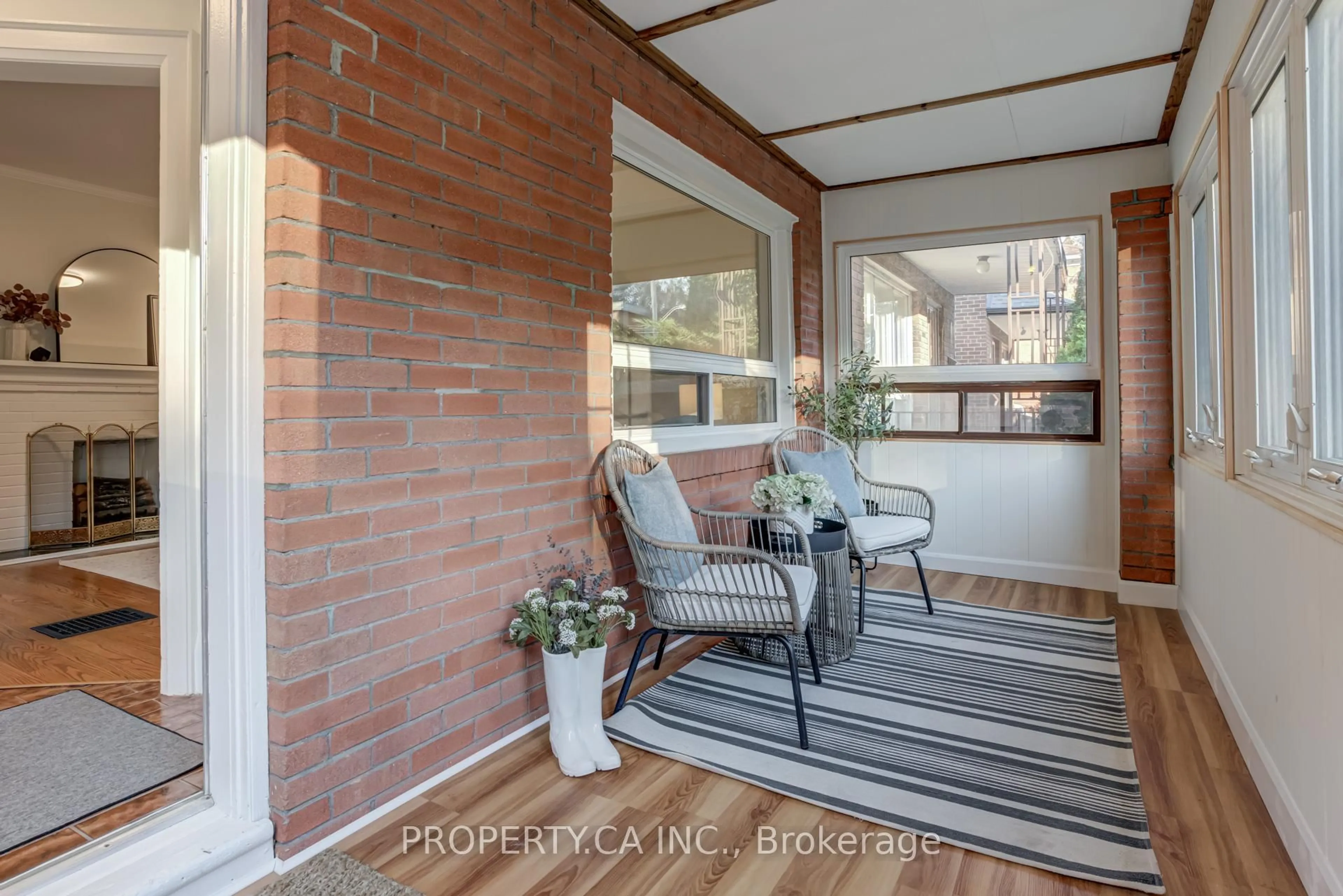Patio, street for 14 Warren Cres, Toronto Ontario M6S 4S2