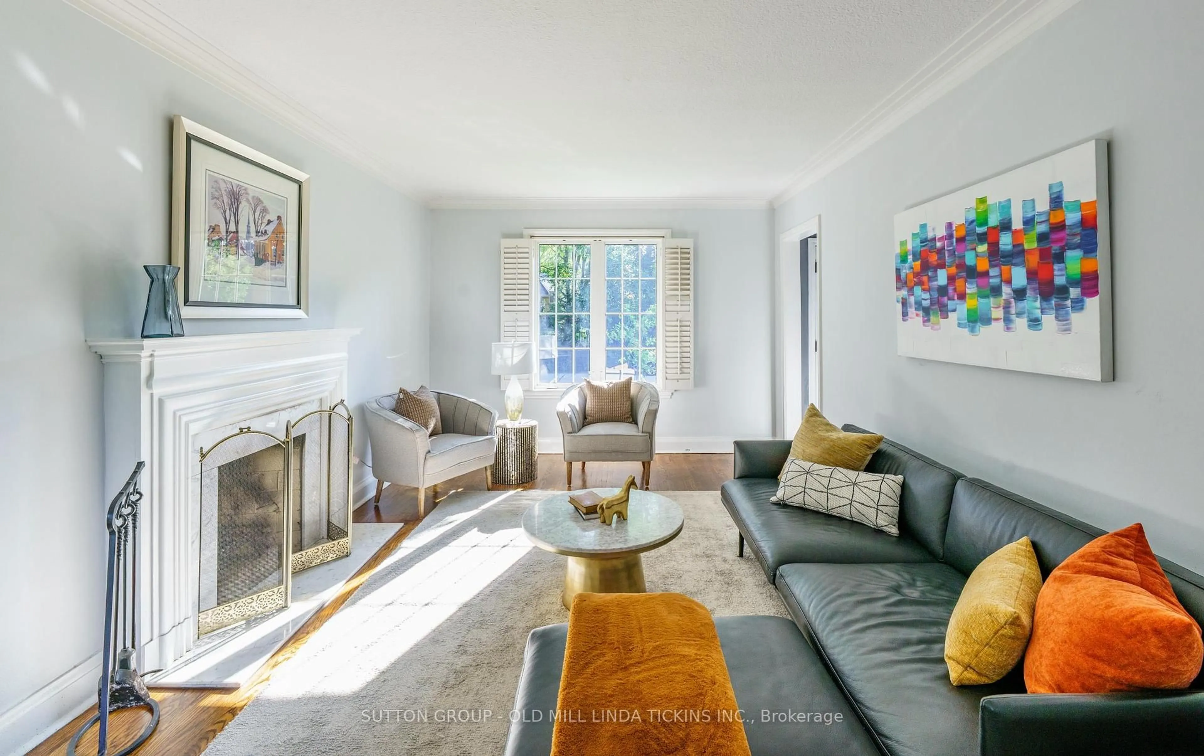 Living room with furniture, unknown for 64 Westrose Ave, Toronto Ontario M8X 2A1