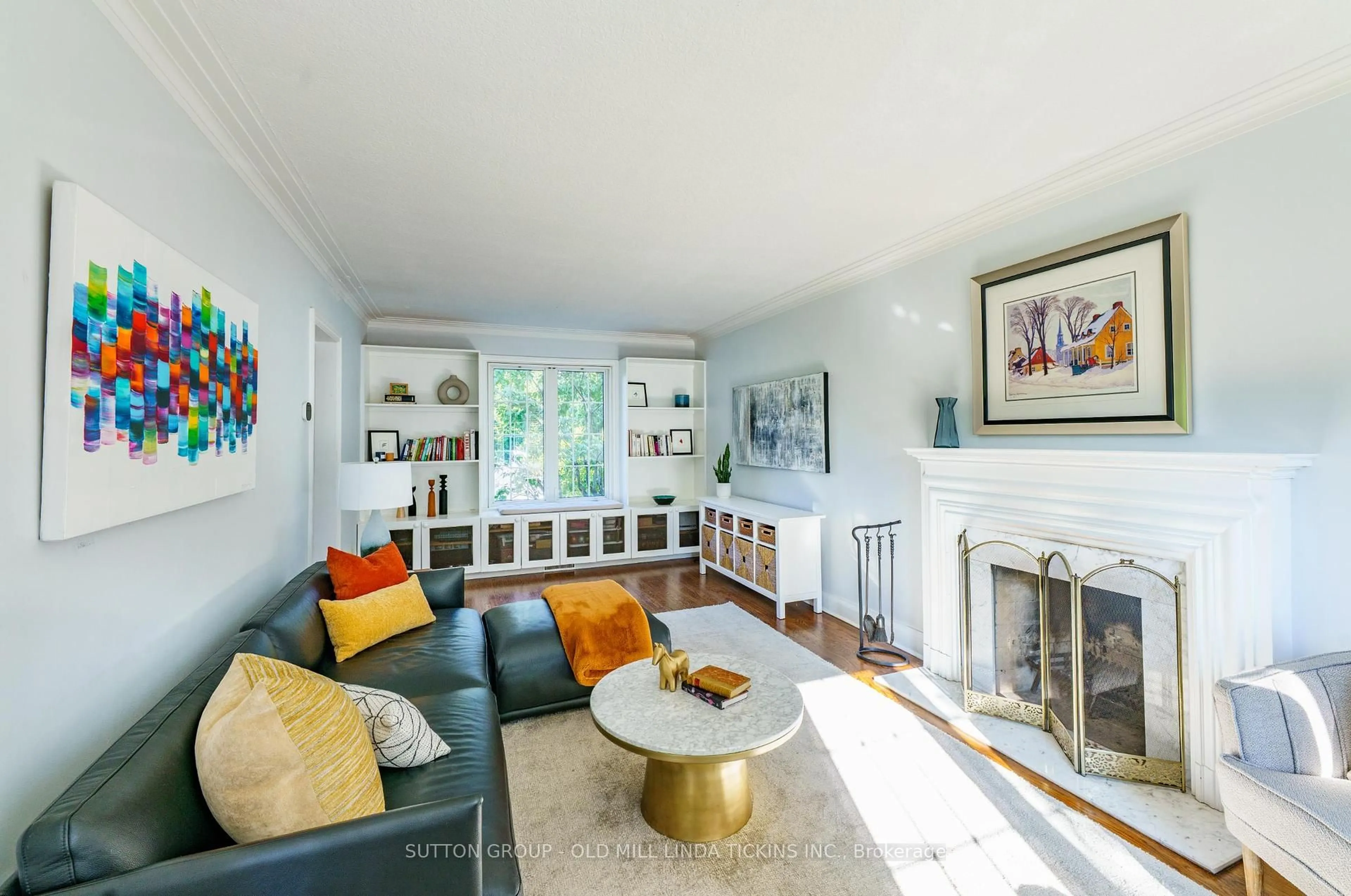 Living room with furniture, unknown for 64 Westrose Ave, Toronto Ontario M8X 2A1