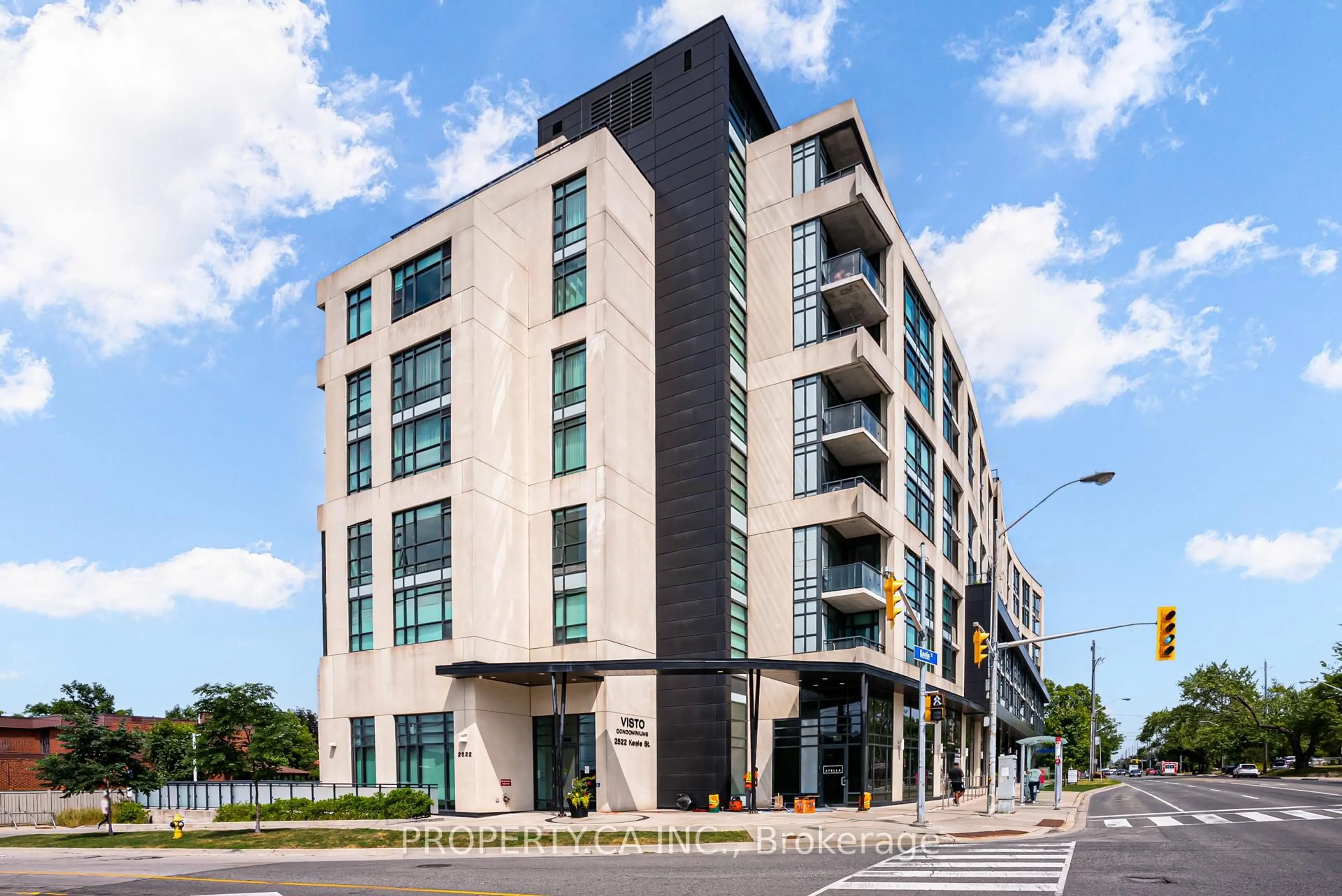 Unknown for 2522 Keele St #704, Toronto Ontario M6L 0A2