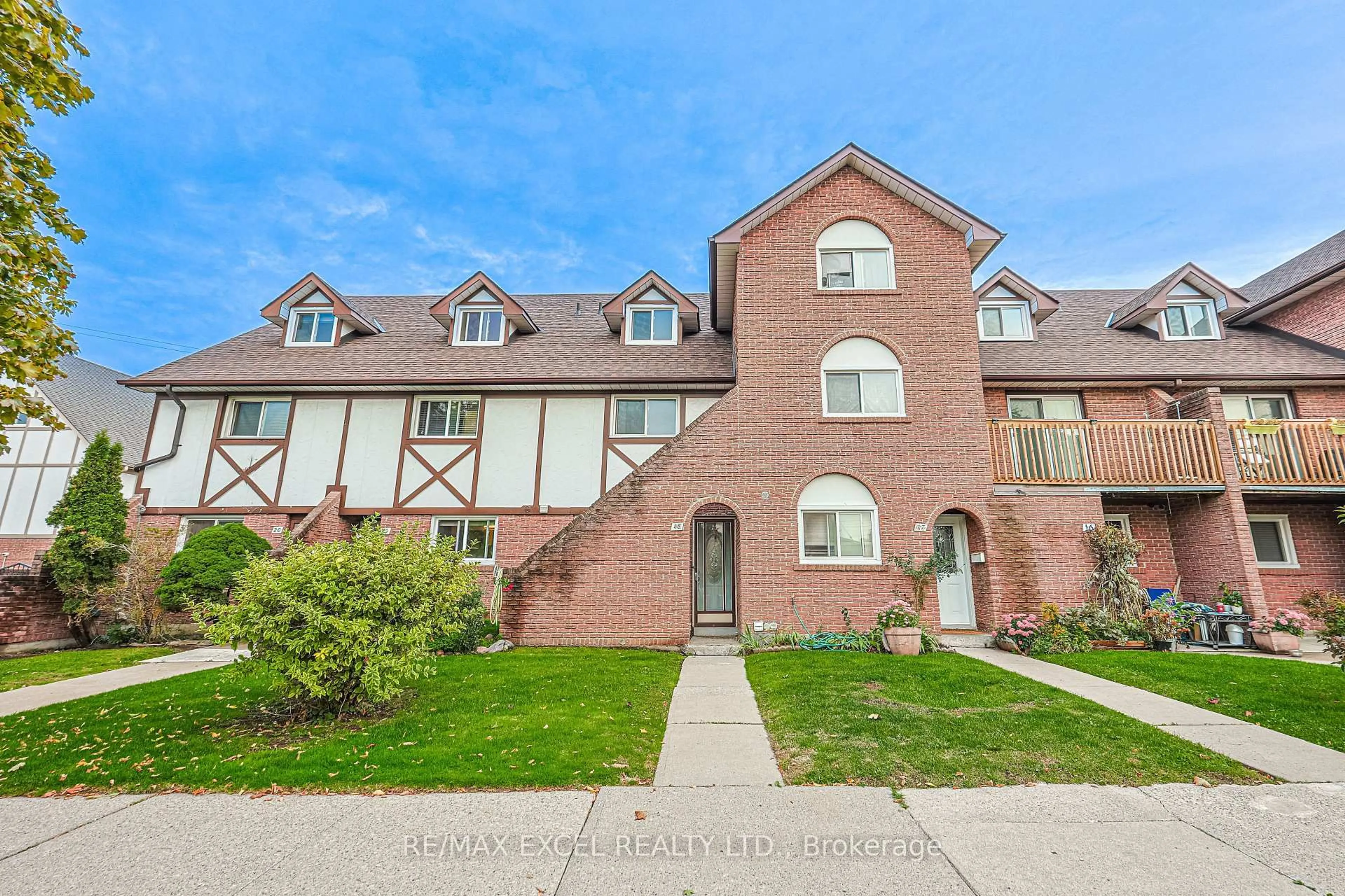 Home with brick exterior material, street for 81 Irwin Rd #18, Toronto Ontario M9W 5W1