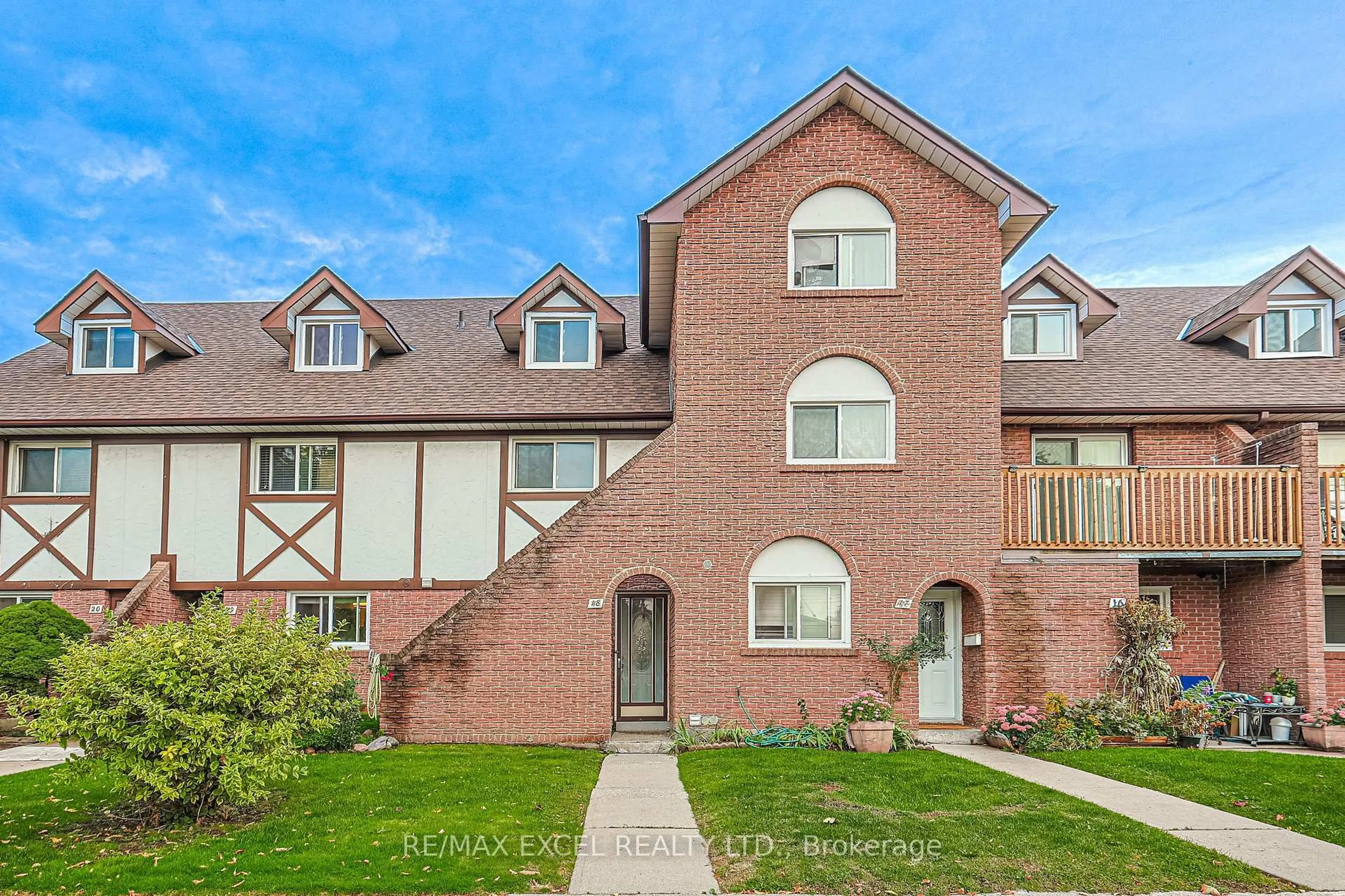 Home with brick exterior material, street for 81 Irwin Rd #18, Toronto Ontario M9W 5W1