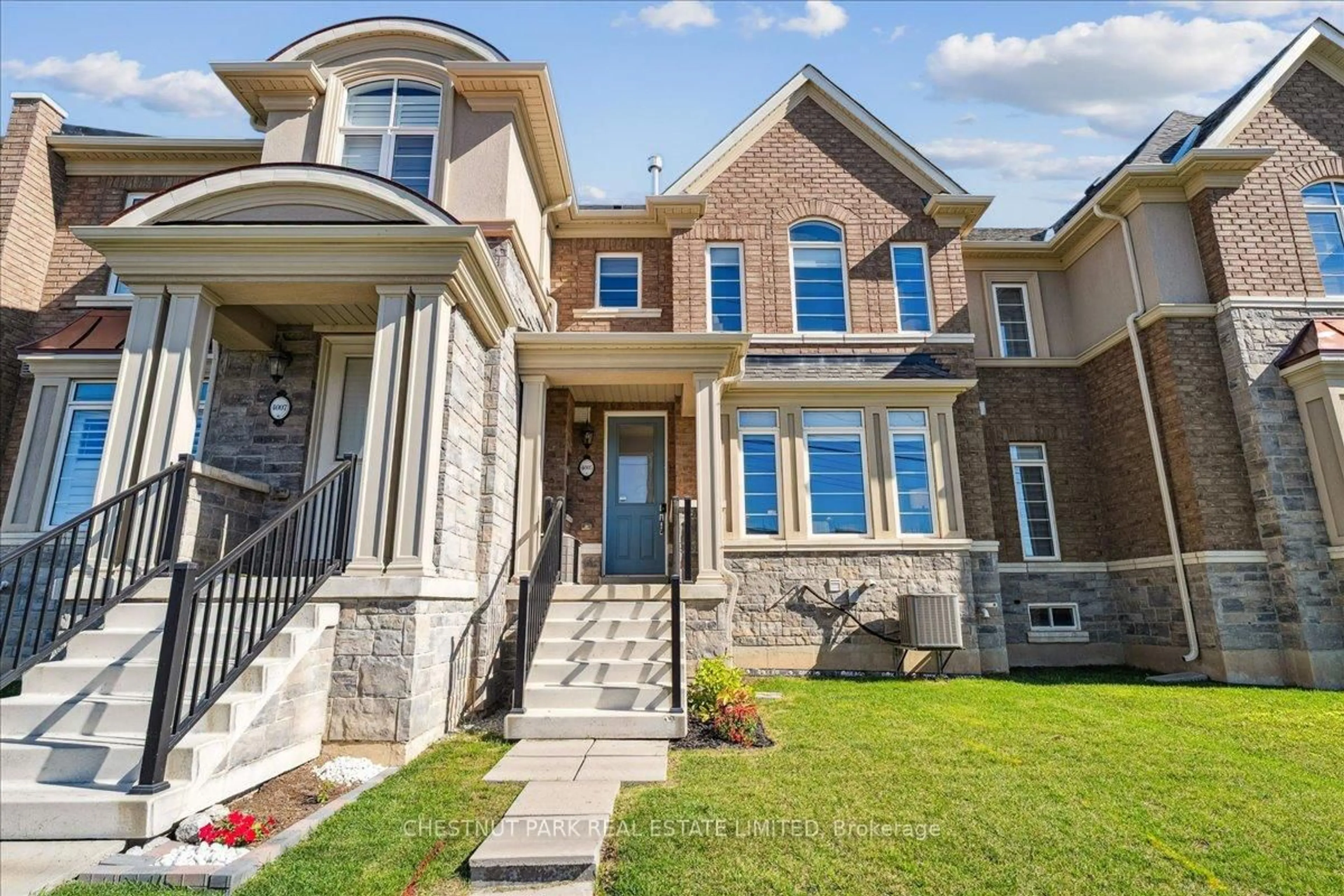 Home with brick exterior material, street for 4005 Sixth Line, Oakville Ontario L6H 7C7