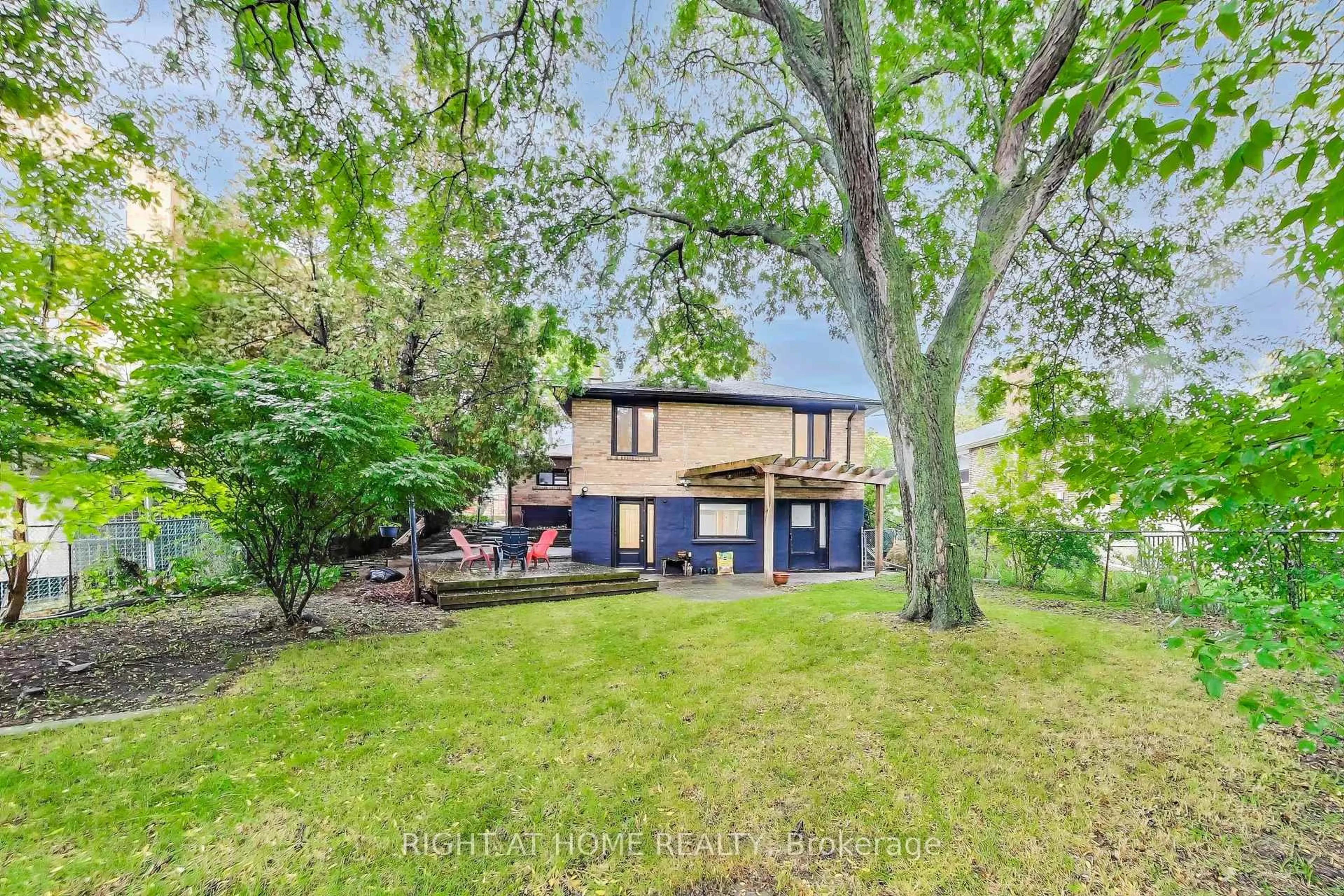 A pic from outside/outdoor area/front of a property/back of a property/a pic from drone, unknown for 270 Renforth Dr, Toronto Ontario M9C 2K9