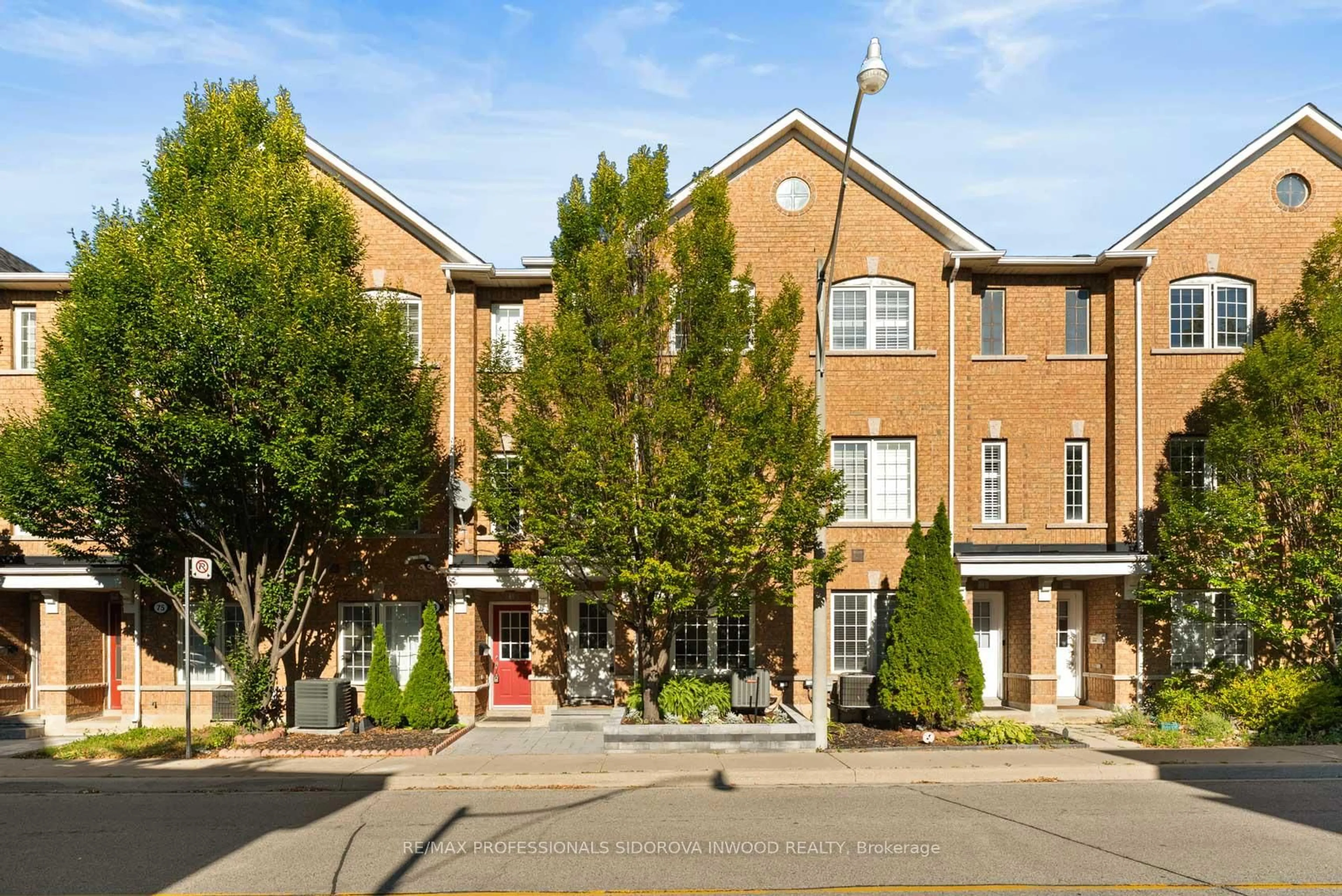 Unknown for 71 Birdstone Cres #52, Toronto Ontario M6N 5H6