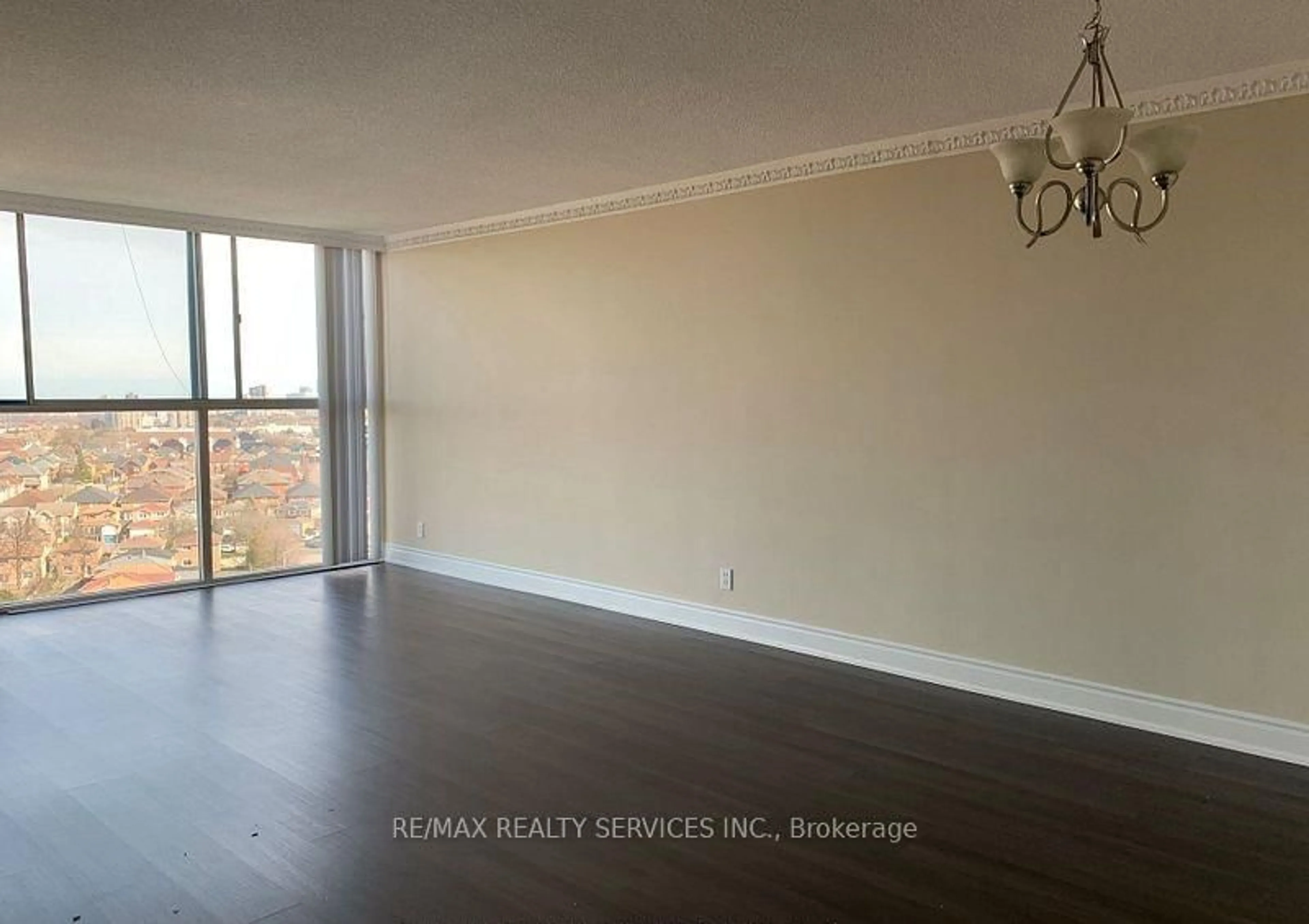 A pic of a room for 35 Trailwood Dr #1412, Mississauga Ontario L4Z 3L6