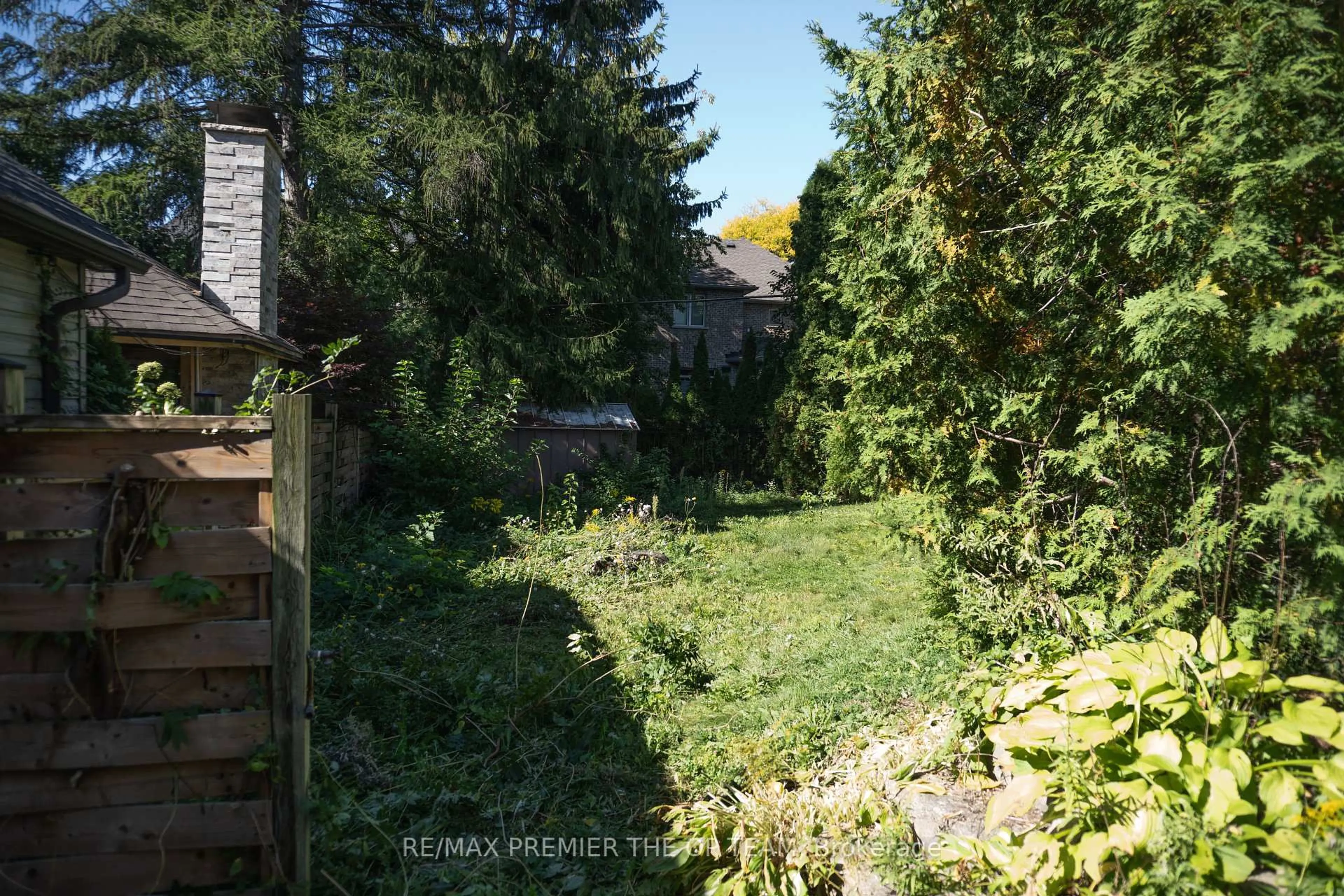 A pic from outside/outdoor area/front of a property/back of a property/a pic from drone, forest/trees view for 148 Martin Grove Rd, Toronto Ontario M9B 4K9