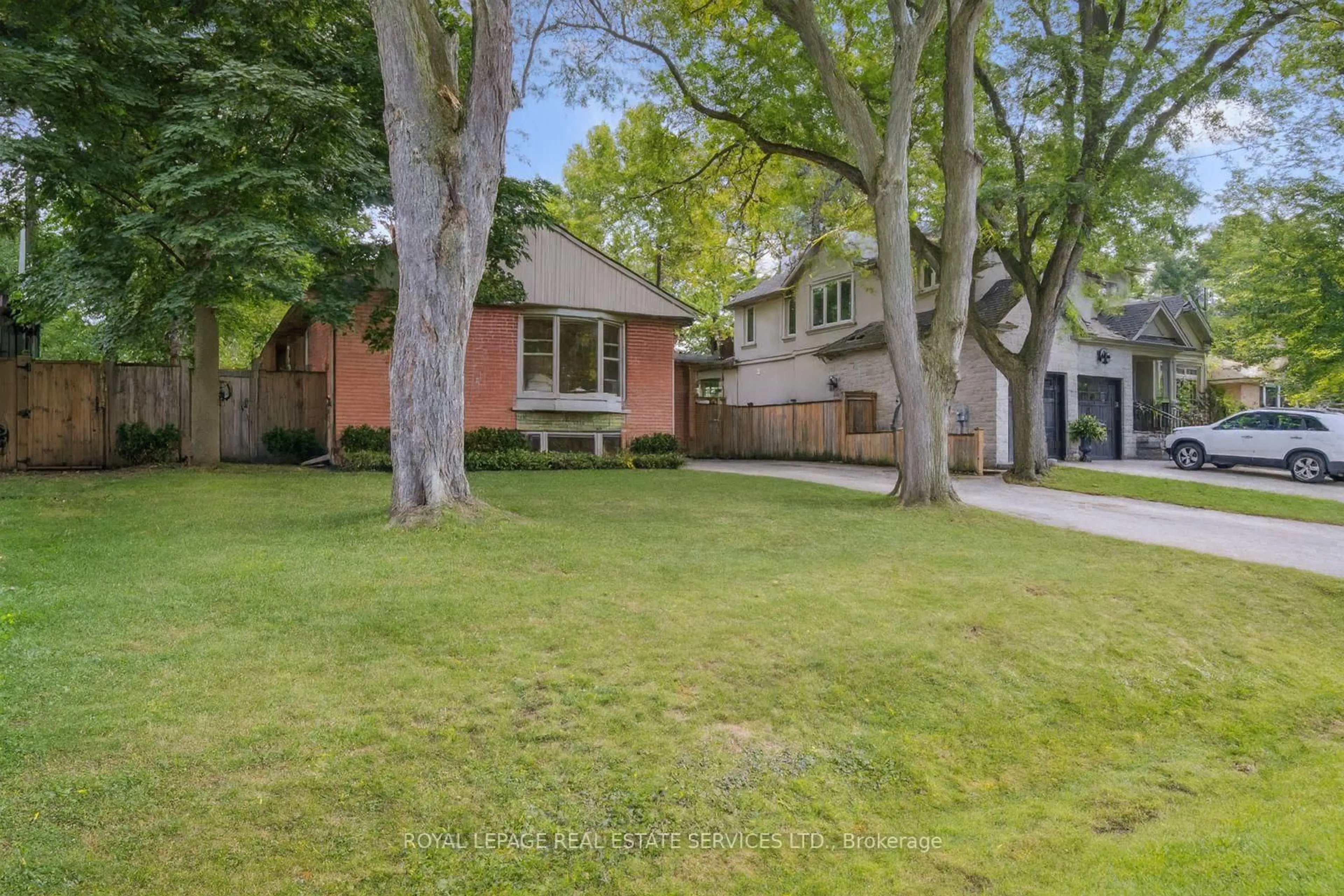 Unknown for 455 Willis Dr, Oakville Ontario L6L 4V6