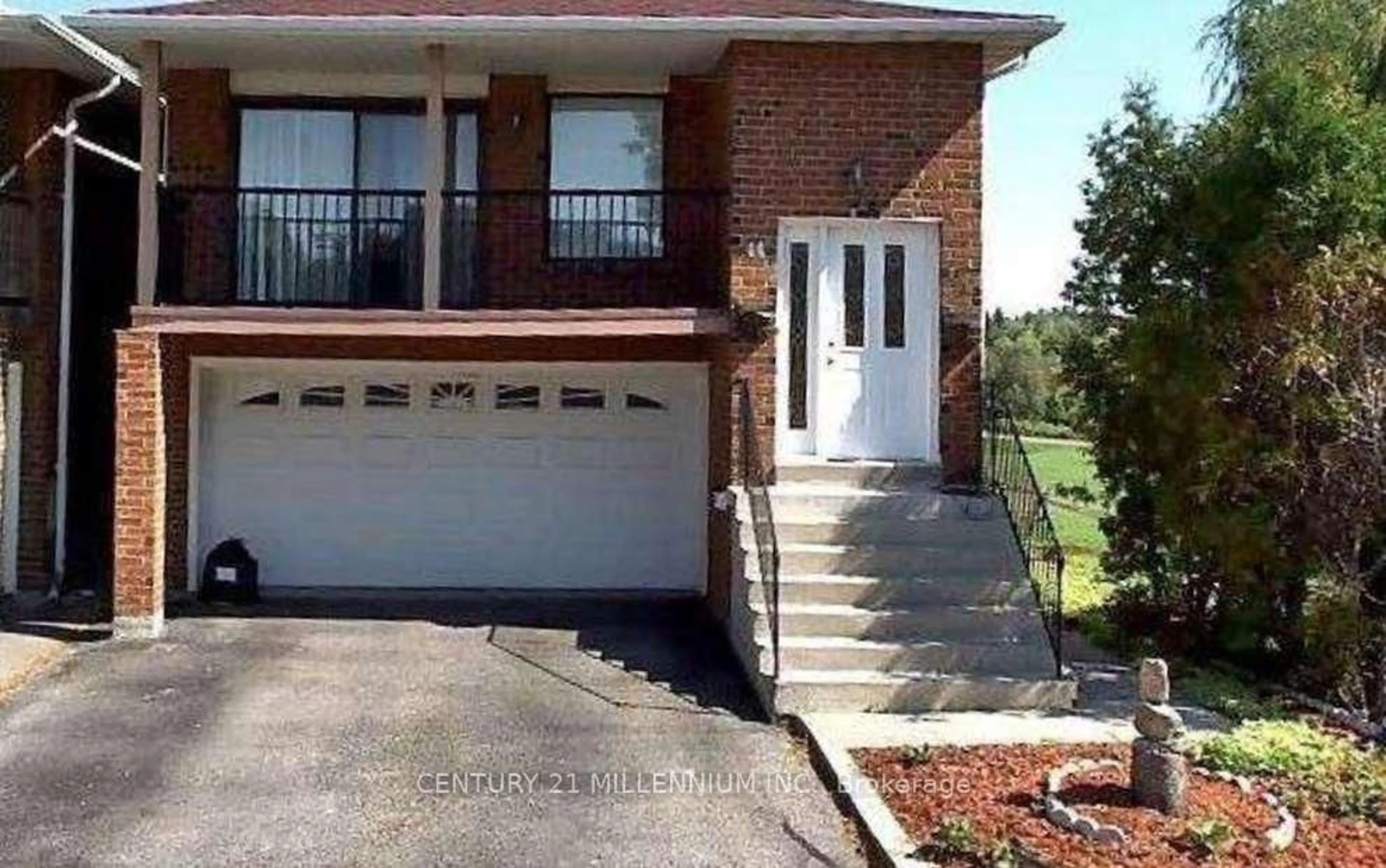 Home with brick exterior material, street for 44 Lakecrest Tr, Brampton Ontario L6Z 1S6