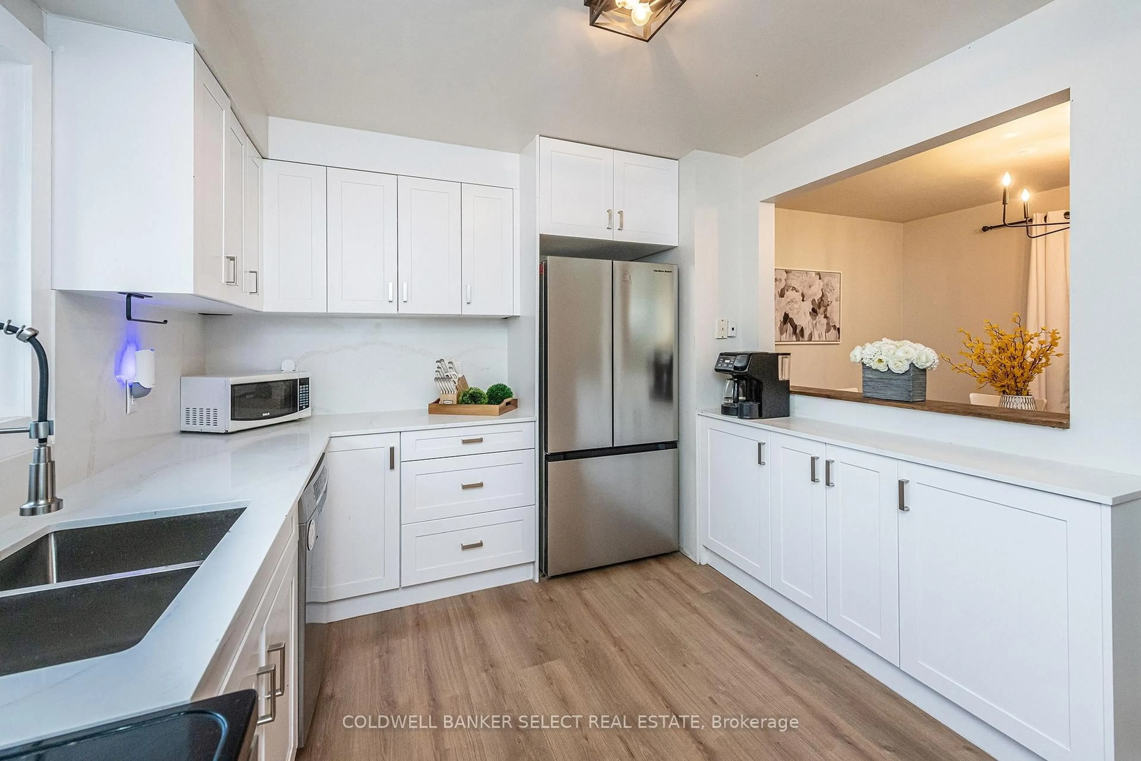 Unknown for 243 Leavens Crt, Caledon Ontario L7E 2A8