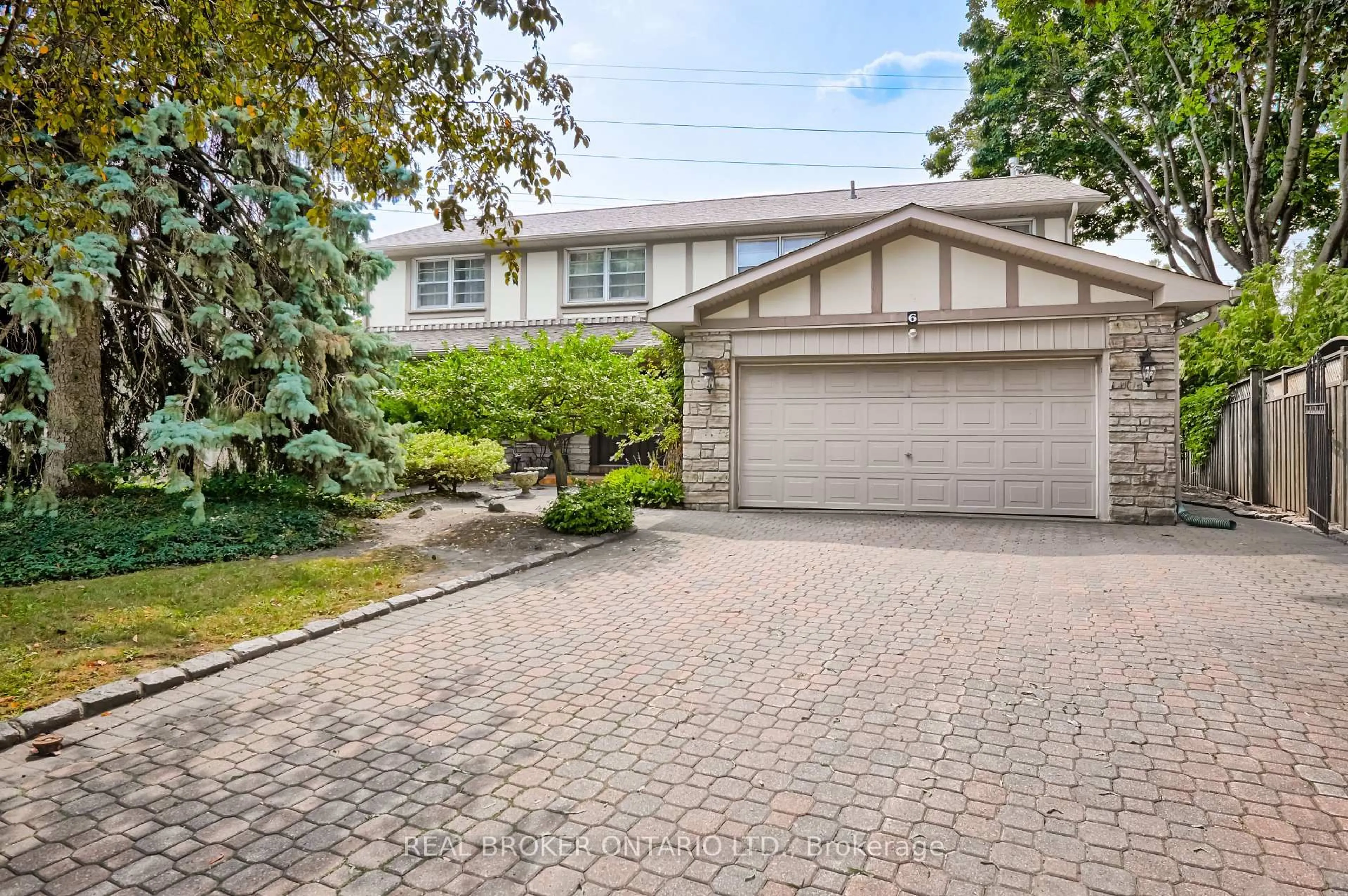 Unknown for 6 Streatham Pl, Toronto Ontario M9B 6A4