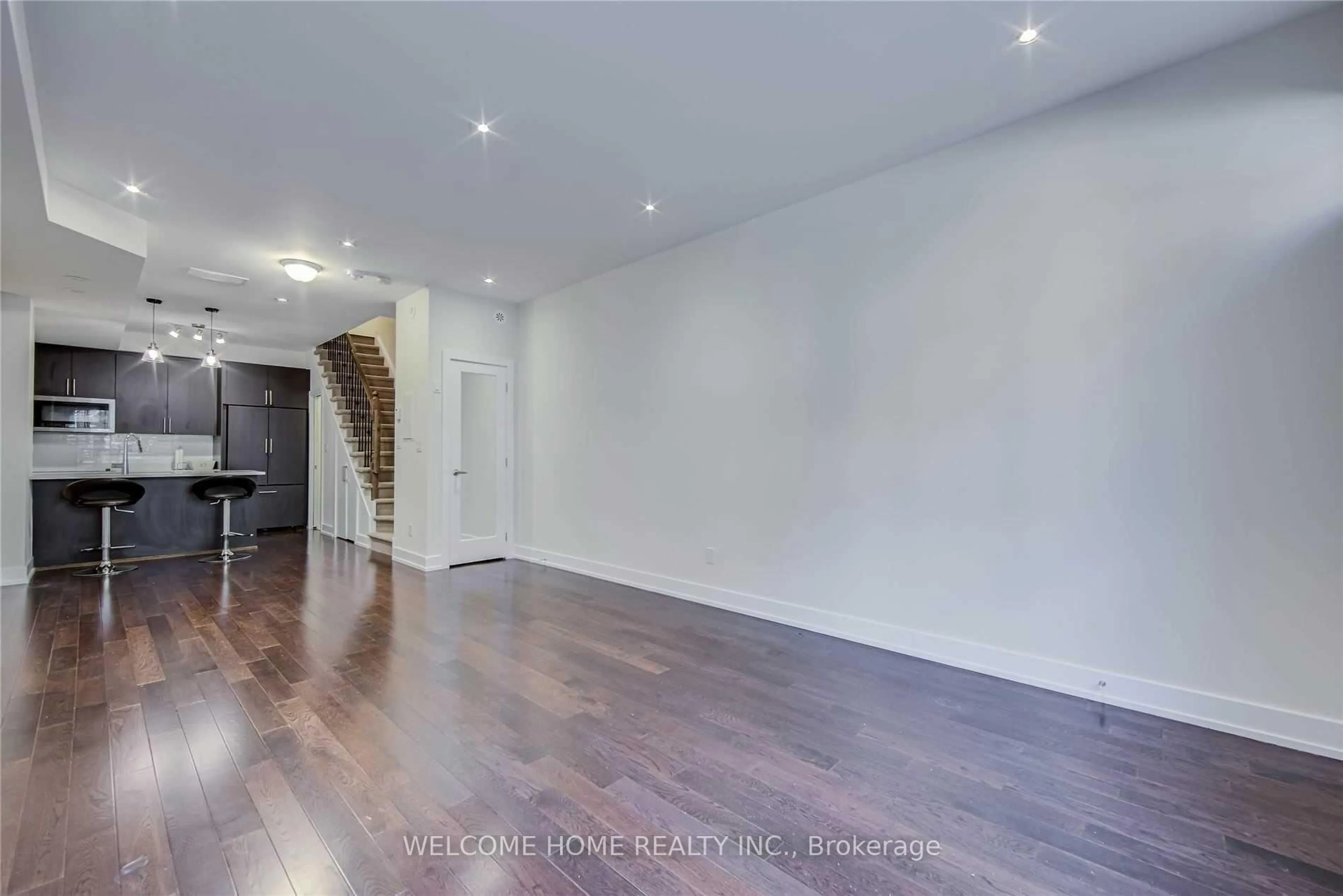 A pic of a room for 220 Brandon Ave #55, Toronto Ontario M6H 0C5