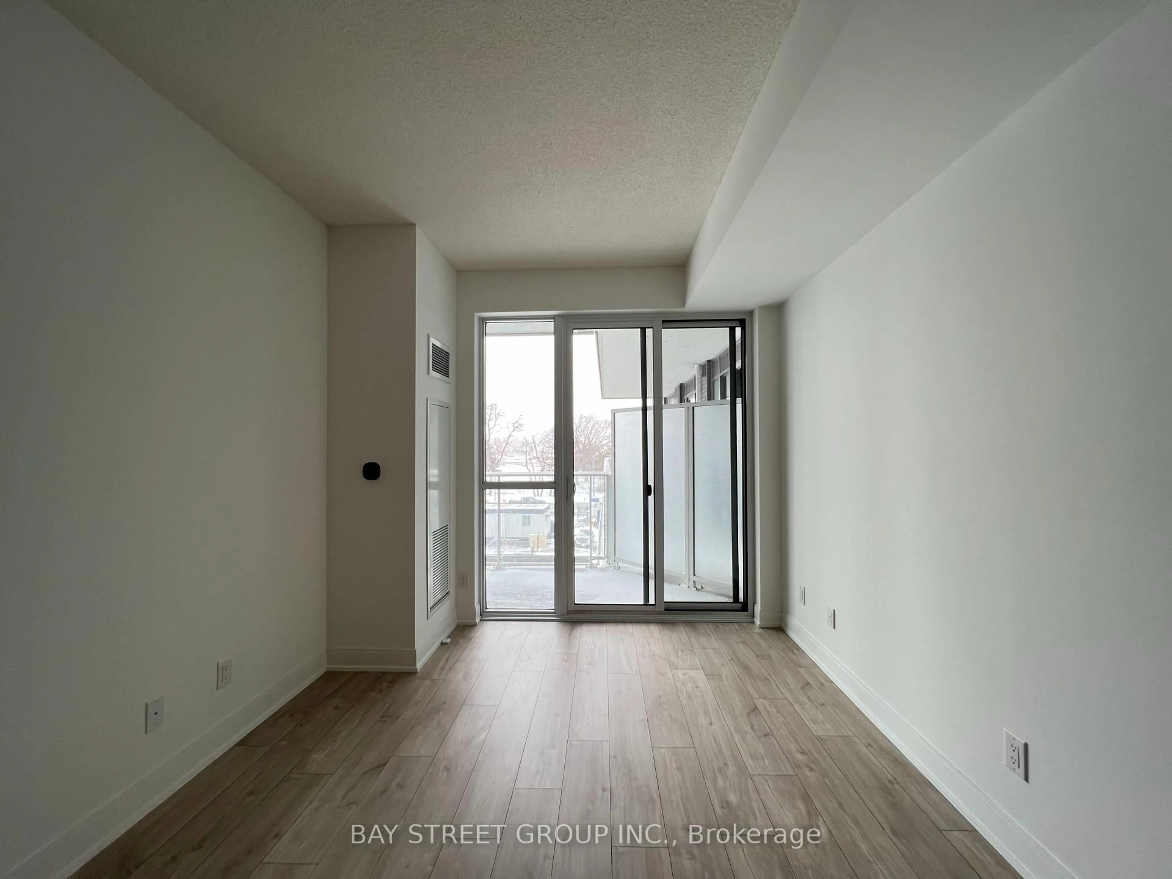 Unknown for 70 Annie Craig Dr #317, Toronto Ontario M8V 0C4