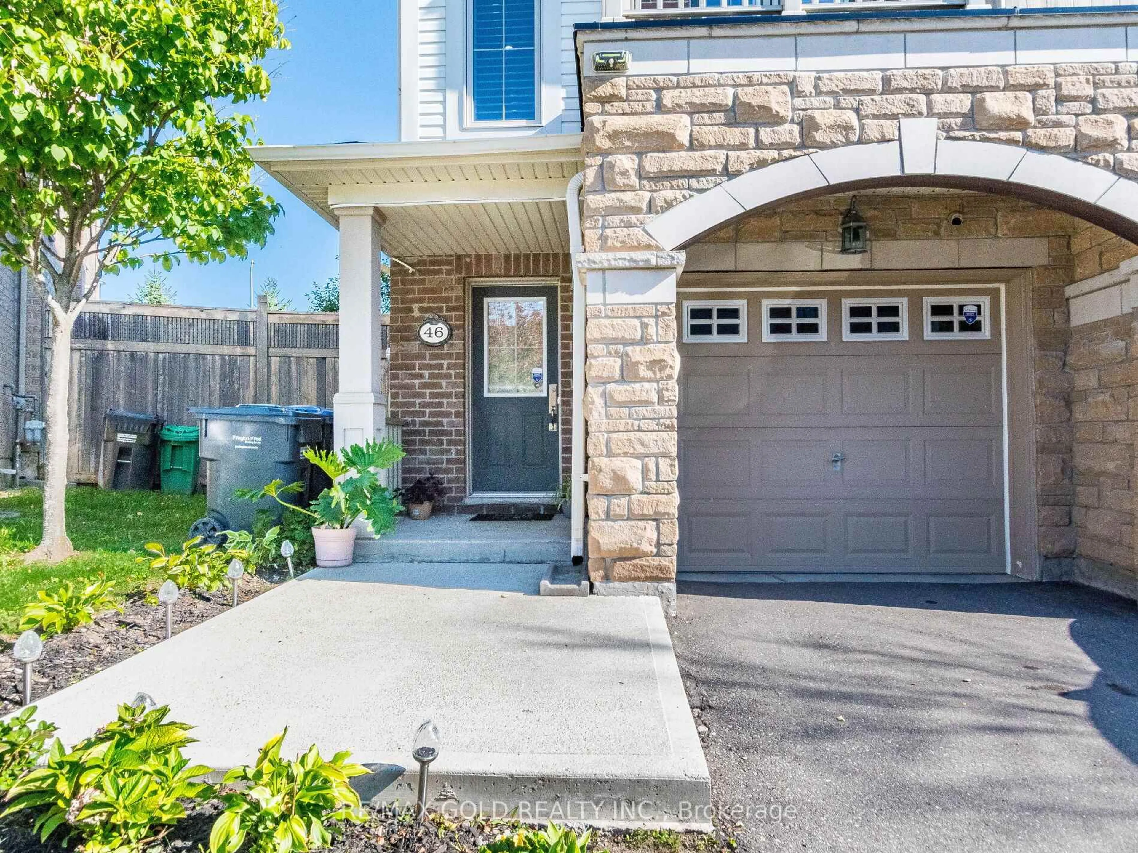 Unknown for 46 Soccavo Cres, Brampton Ontario L6Y 0W3