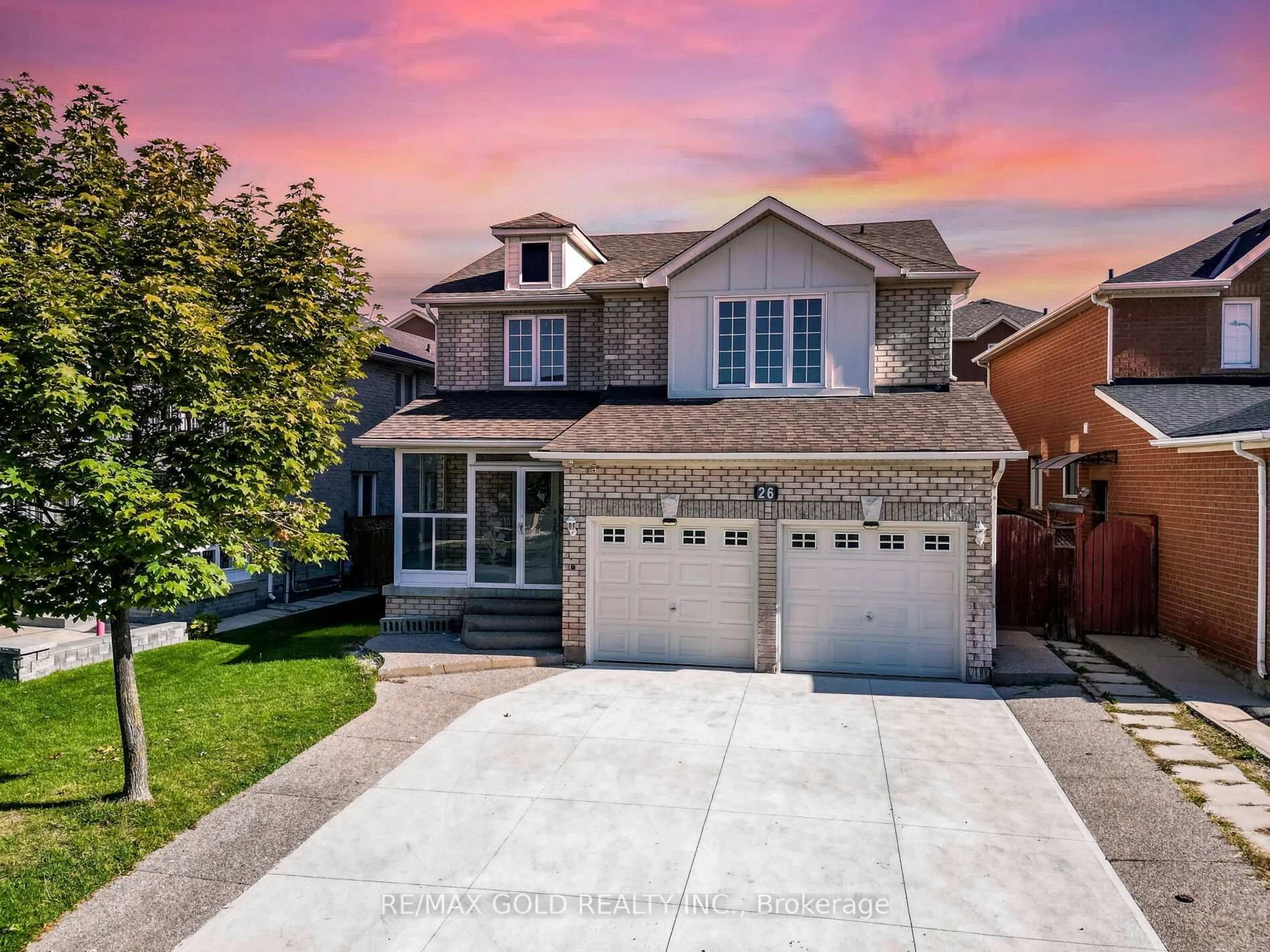 Home with brick exterior material, street for 26 Yuile Crt, Brampton Ontario L6Y 5J5