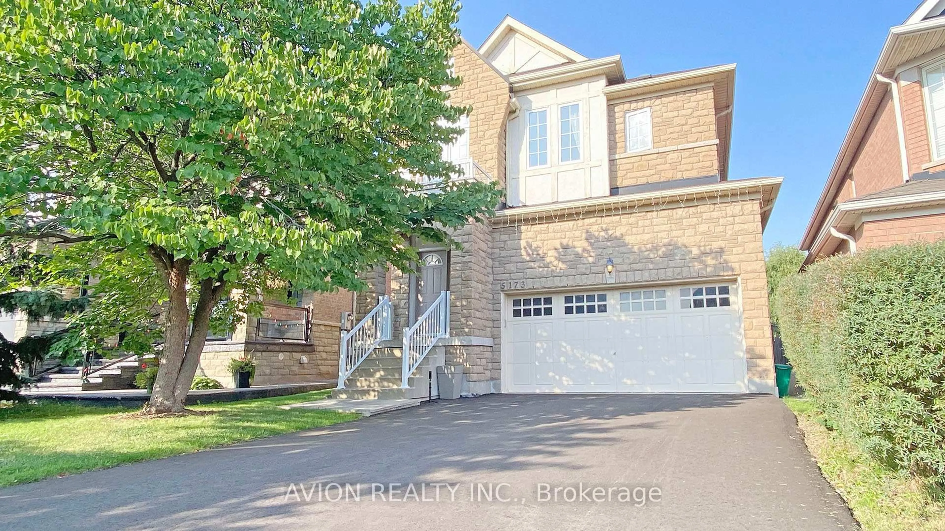 Home with brick exterior material, street for 5173 Churchill Meadows Blvd, Mississauga Ontario L5M 8B7