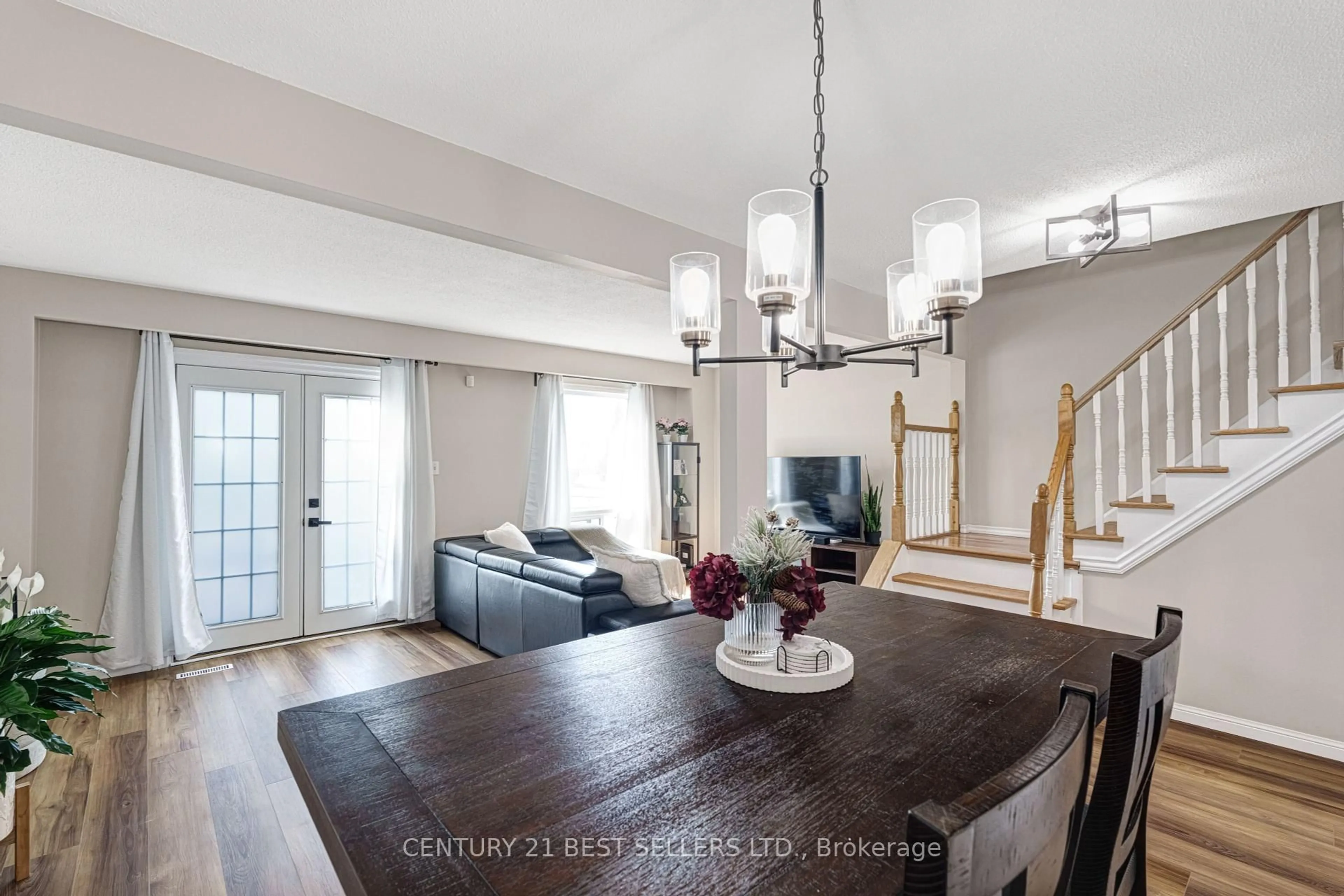 Unknown for 477 Ontario St #477, Milton Ontario L9T 3J4
