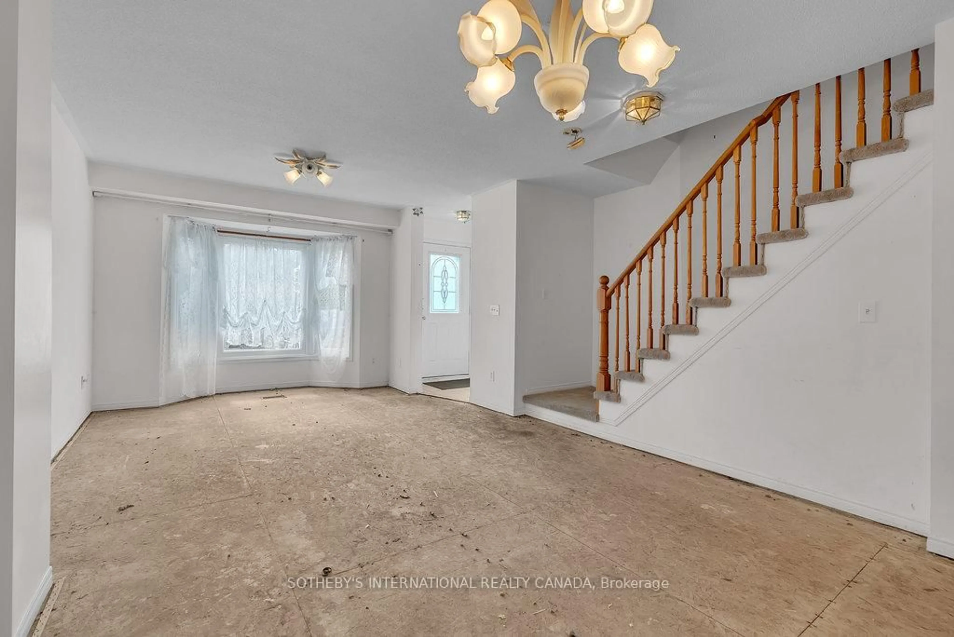 Unknown for 29 Fern Valley Cres, Brampton Ontario L6R 1K7