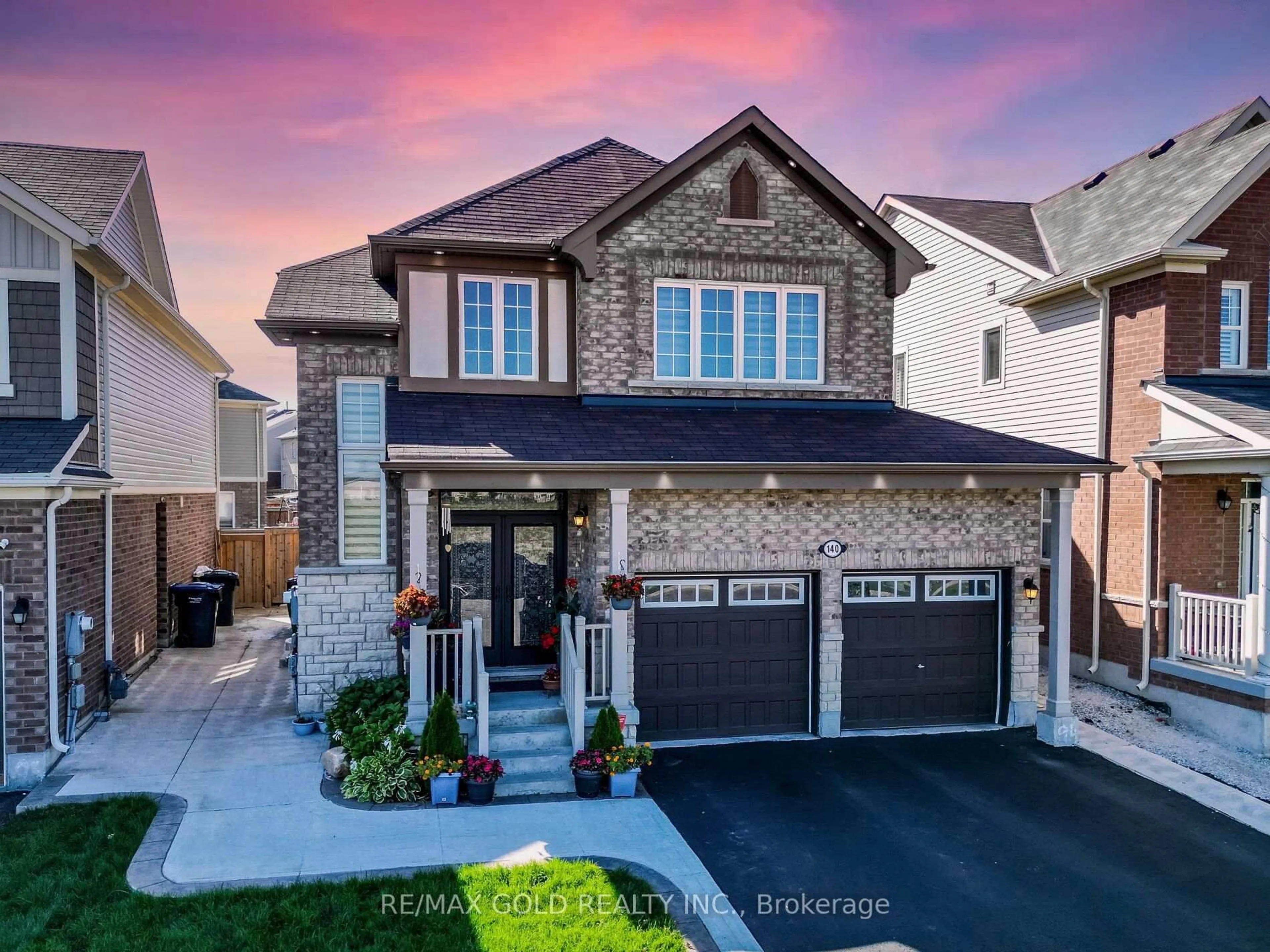 Home with brick exterior material, street for 140 Thornbush Blvd, Brampton Ontario L7A 4P6