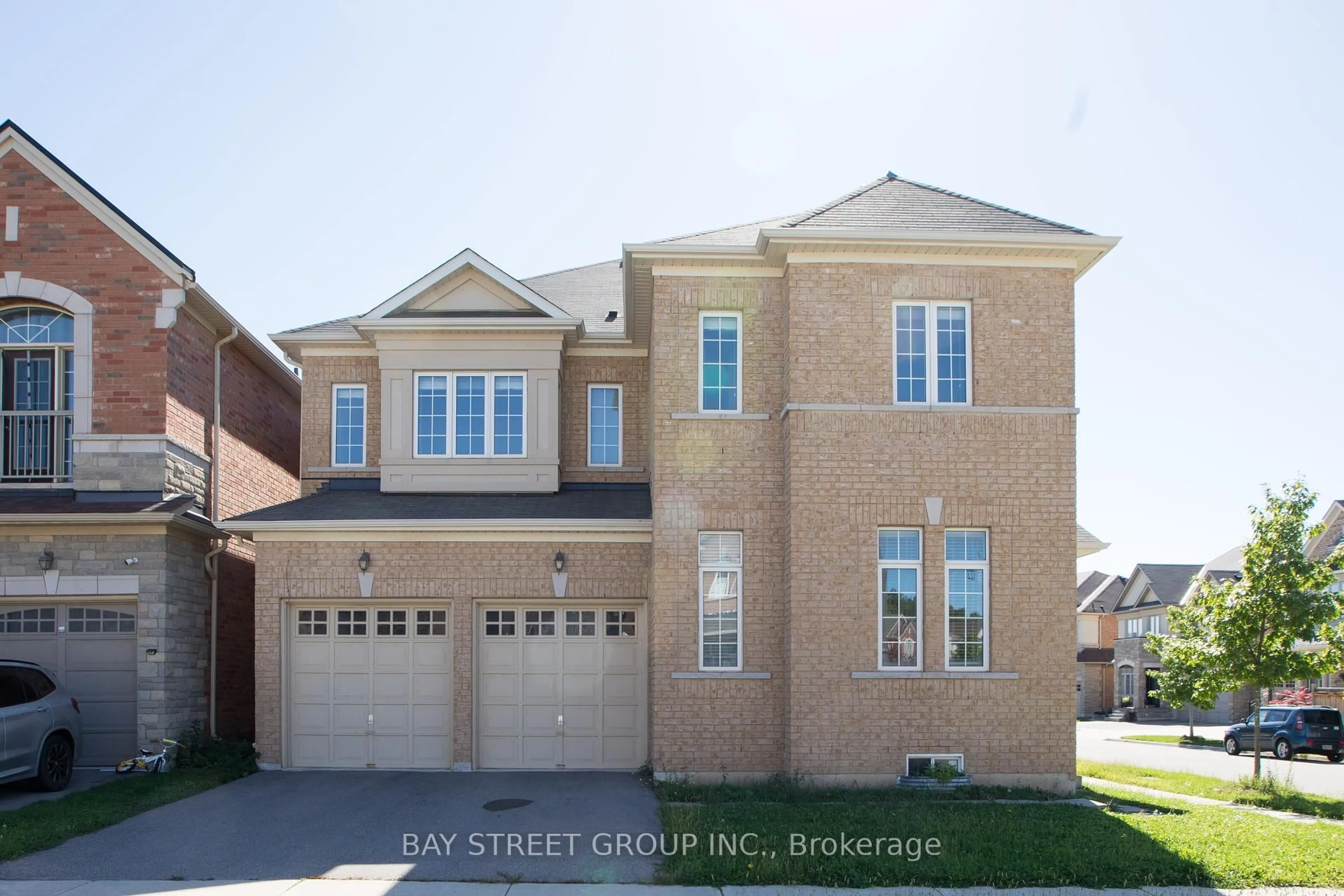 Home with brick exterior material, street for 3127 Streamwood Pass, Oakville Ontario L6H 0T2