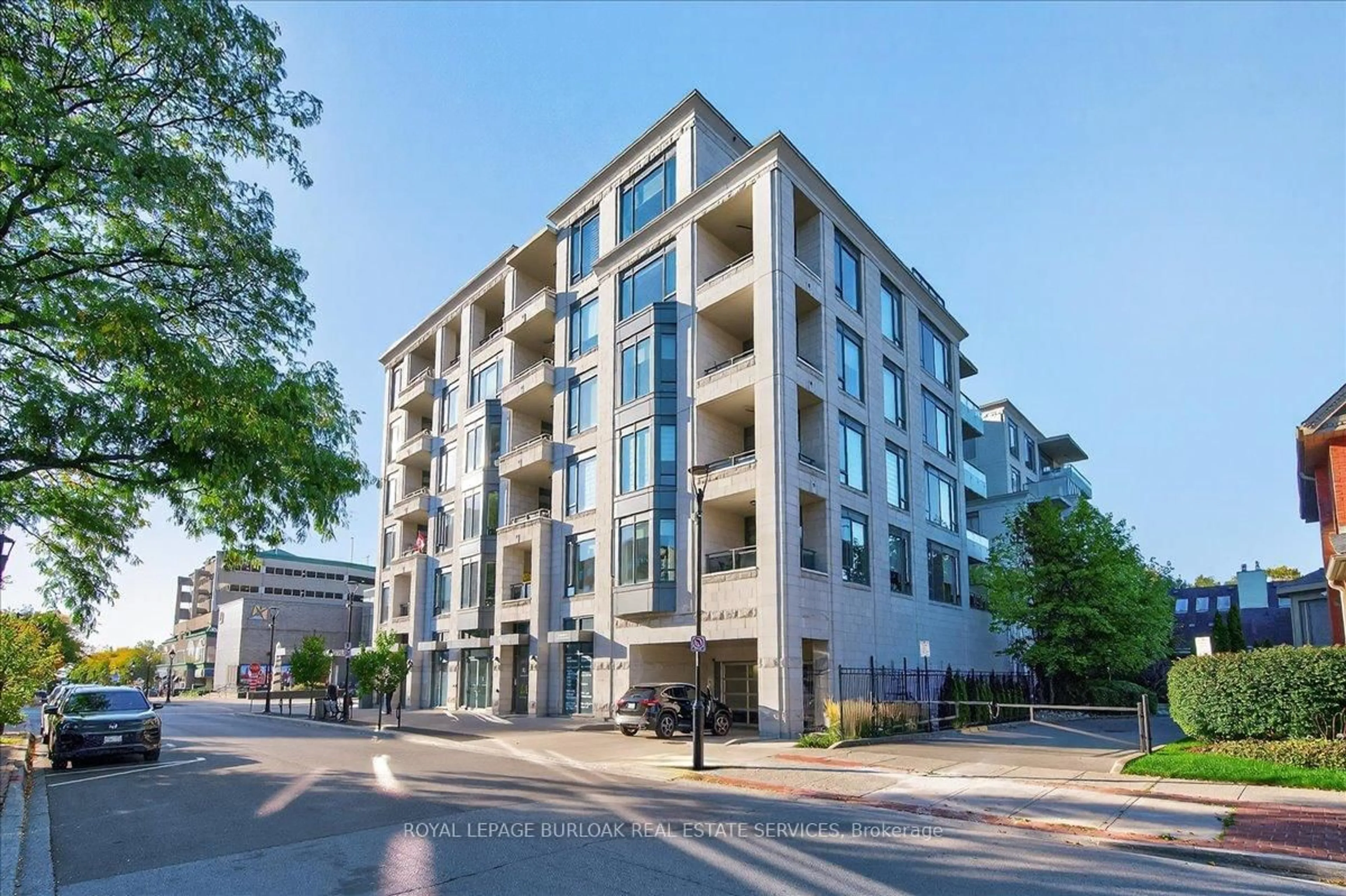 A pic from outside/outdoor area/front of a property/back of a property/a pic from drone, building for 1441 Elgin St #306, Burlington Ontario L7S 1E6