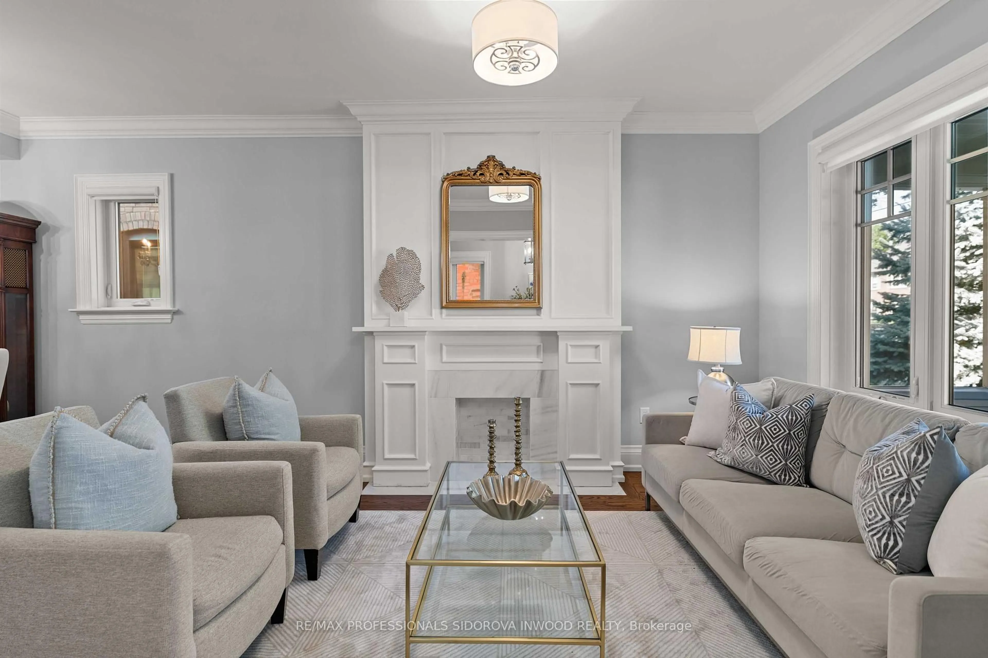 Living room with furniture, unknown for 470 Runnymede Rd, Toronto Ontario M6S 2Z2