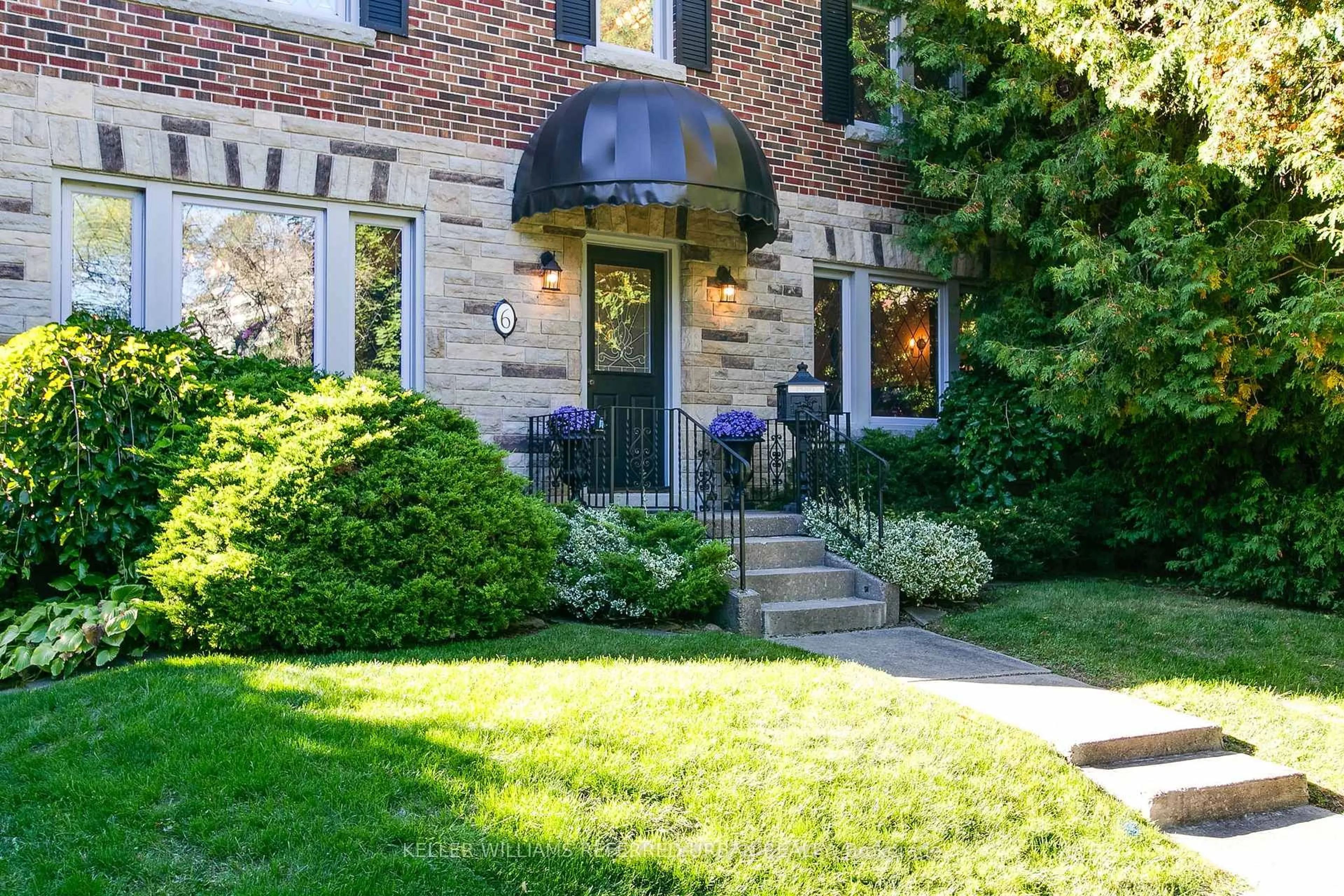 Home with brick exterior material, street for 6 Old Mill Terr, Toronto Ontario M8X 1A2