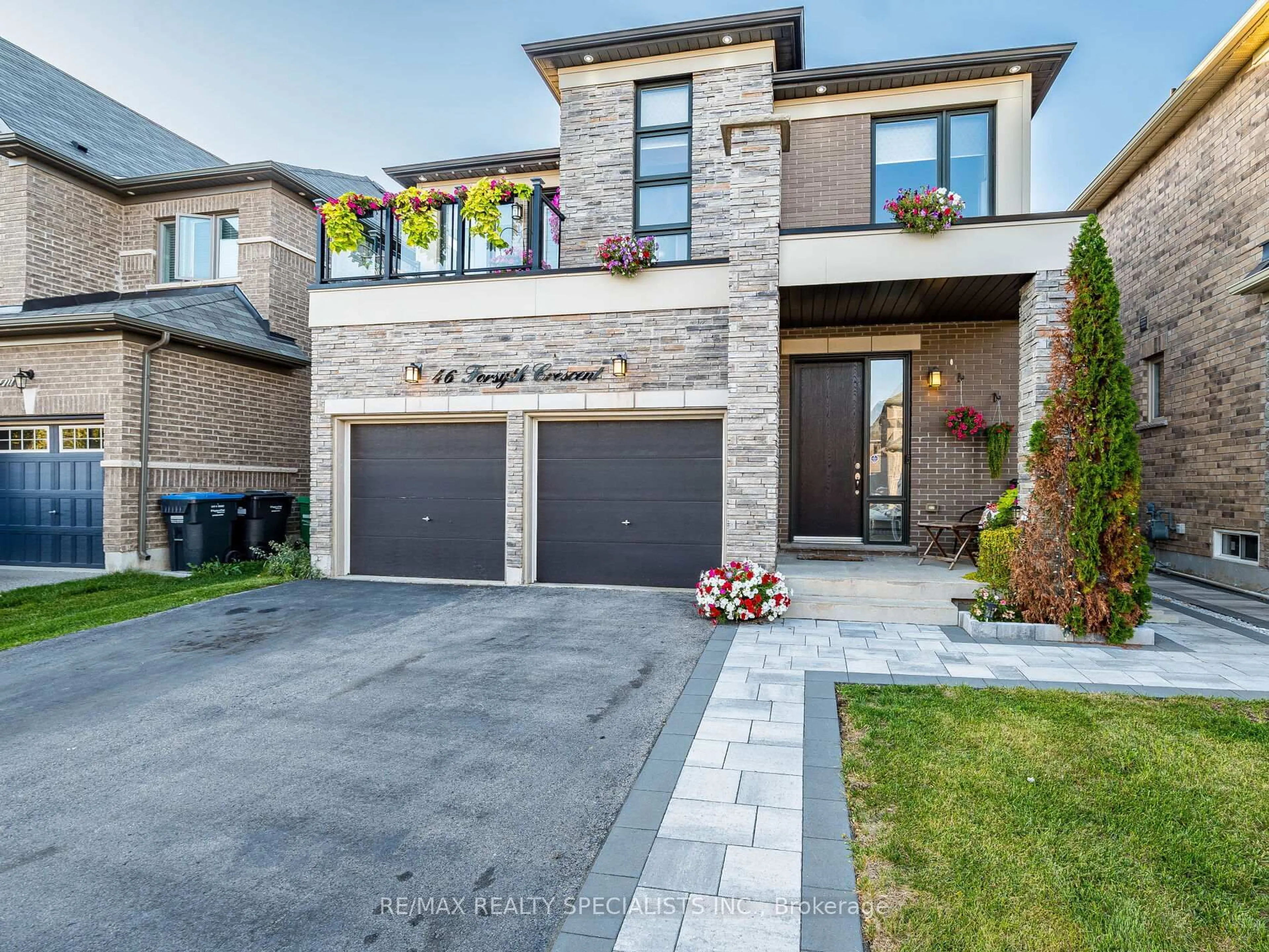 Home with brick exterior material, street for 46 Forsyth Cres, Brampton Ontario L6X 5N3