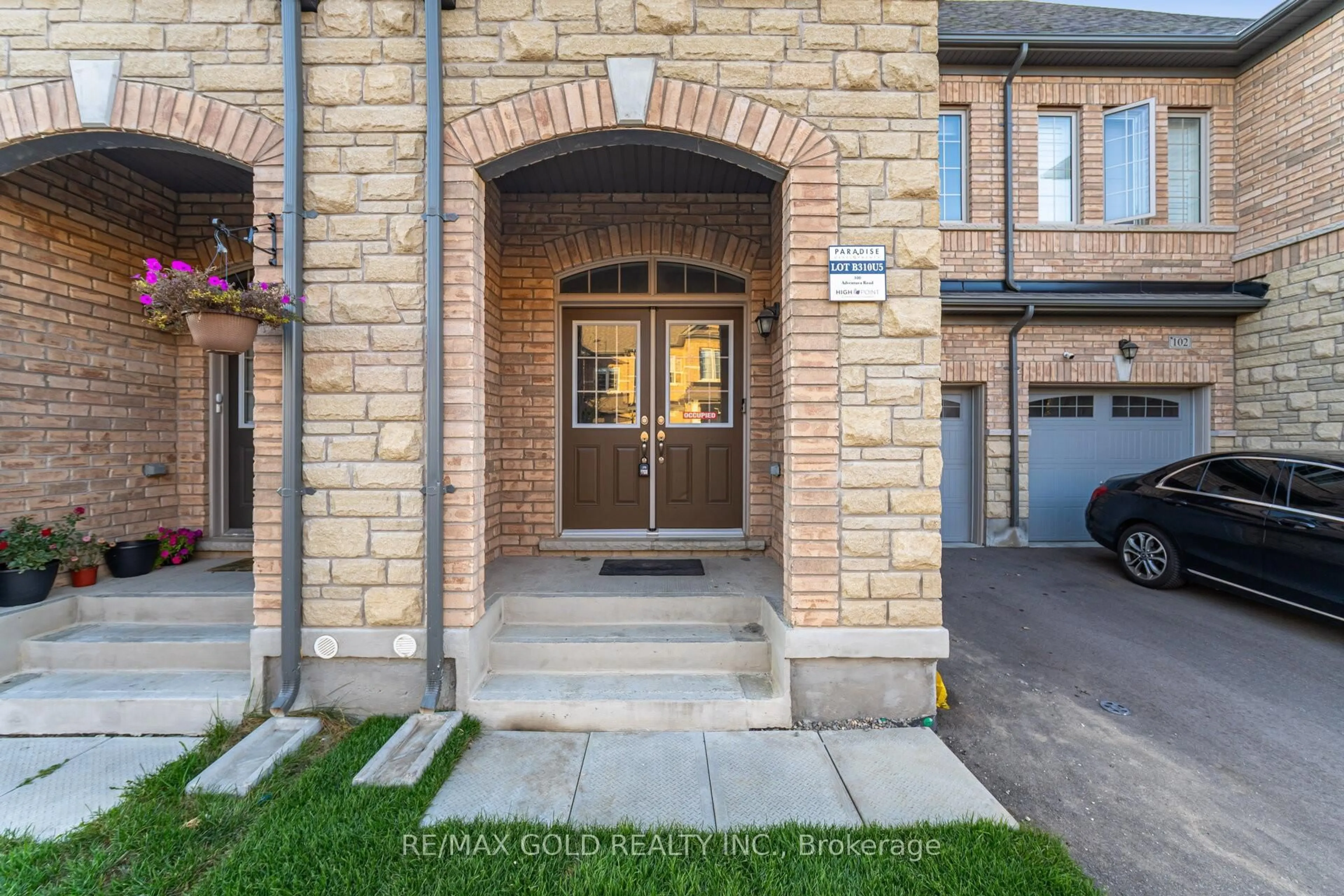 Unknown for 100 Adventura Rd, Brampton Ontario L7A 5A7