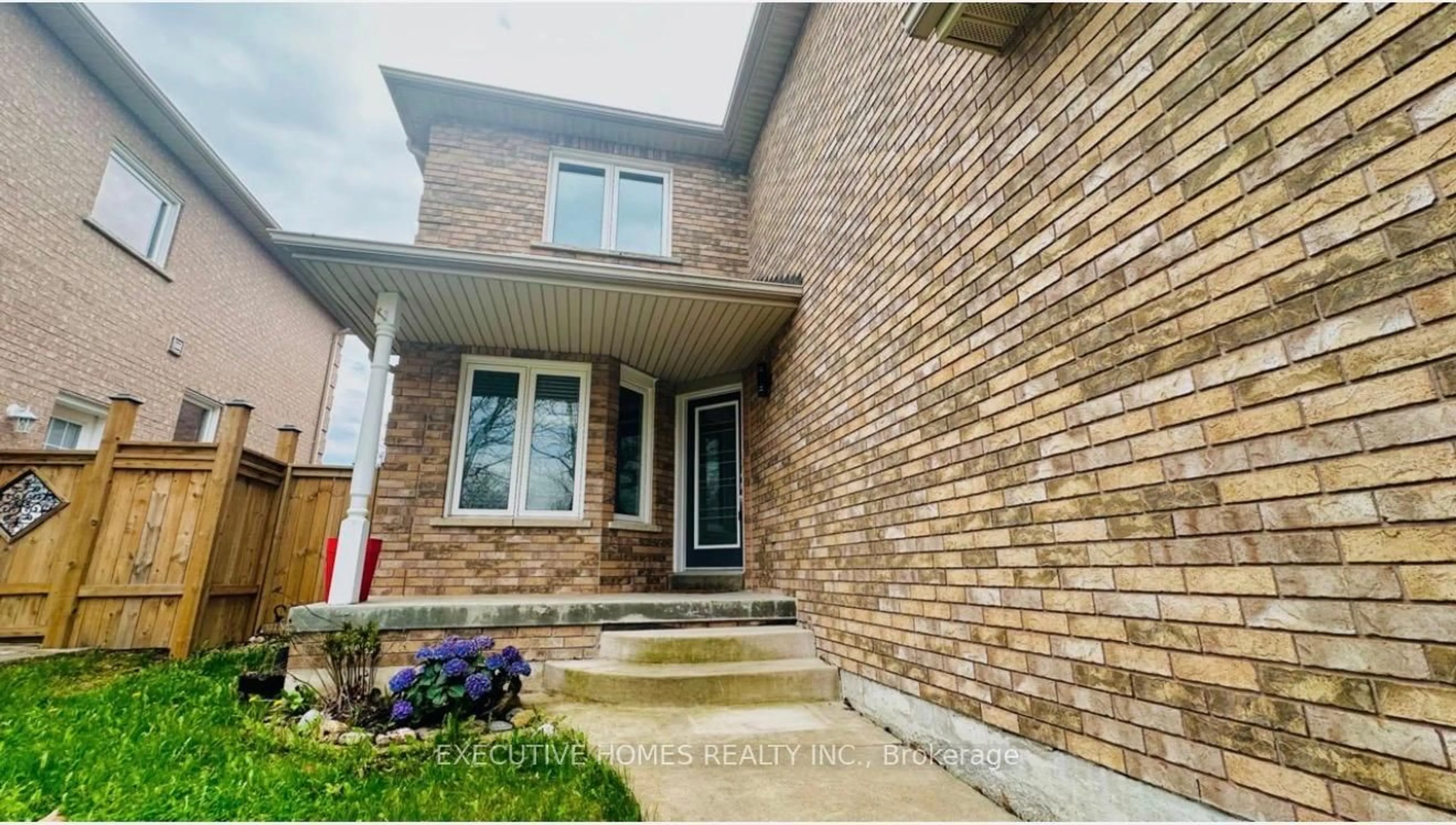 Home with brick exterior material, street for 49 Westfield Tr, Oakville Ontario L6H 6C5