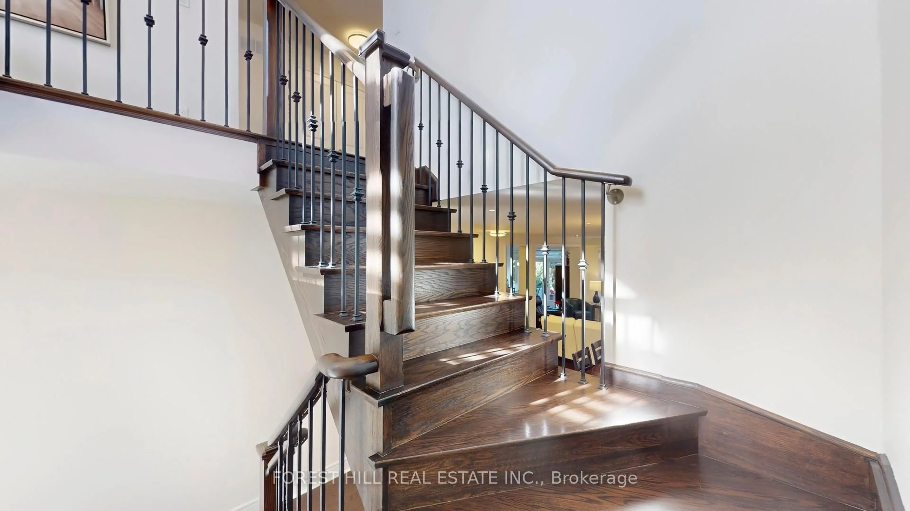 Unknown for 167 Rising Hill Rdge, Brampton Ontario L6Y 6B2